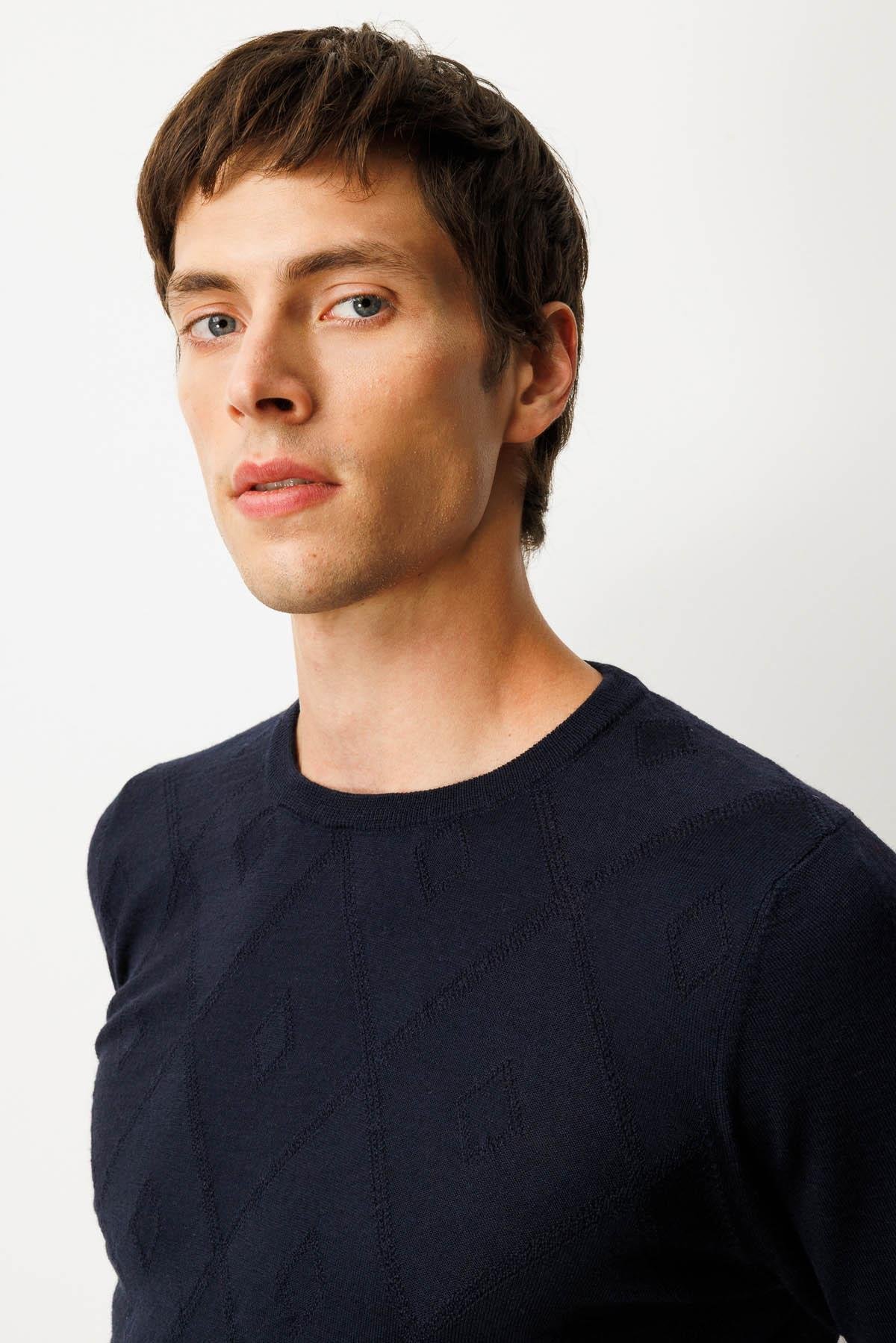 25603Erkek Sıfır Yaka Çizgili Baklavalı Yün Kazak K.Lacivert