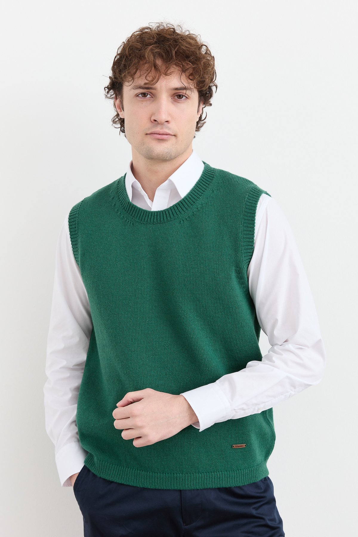 23503Erkek Sıfır Yaka Klasik Yün Süveter Ö.Başı