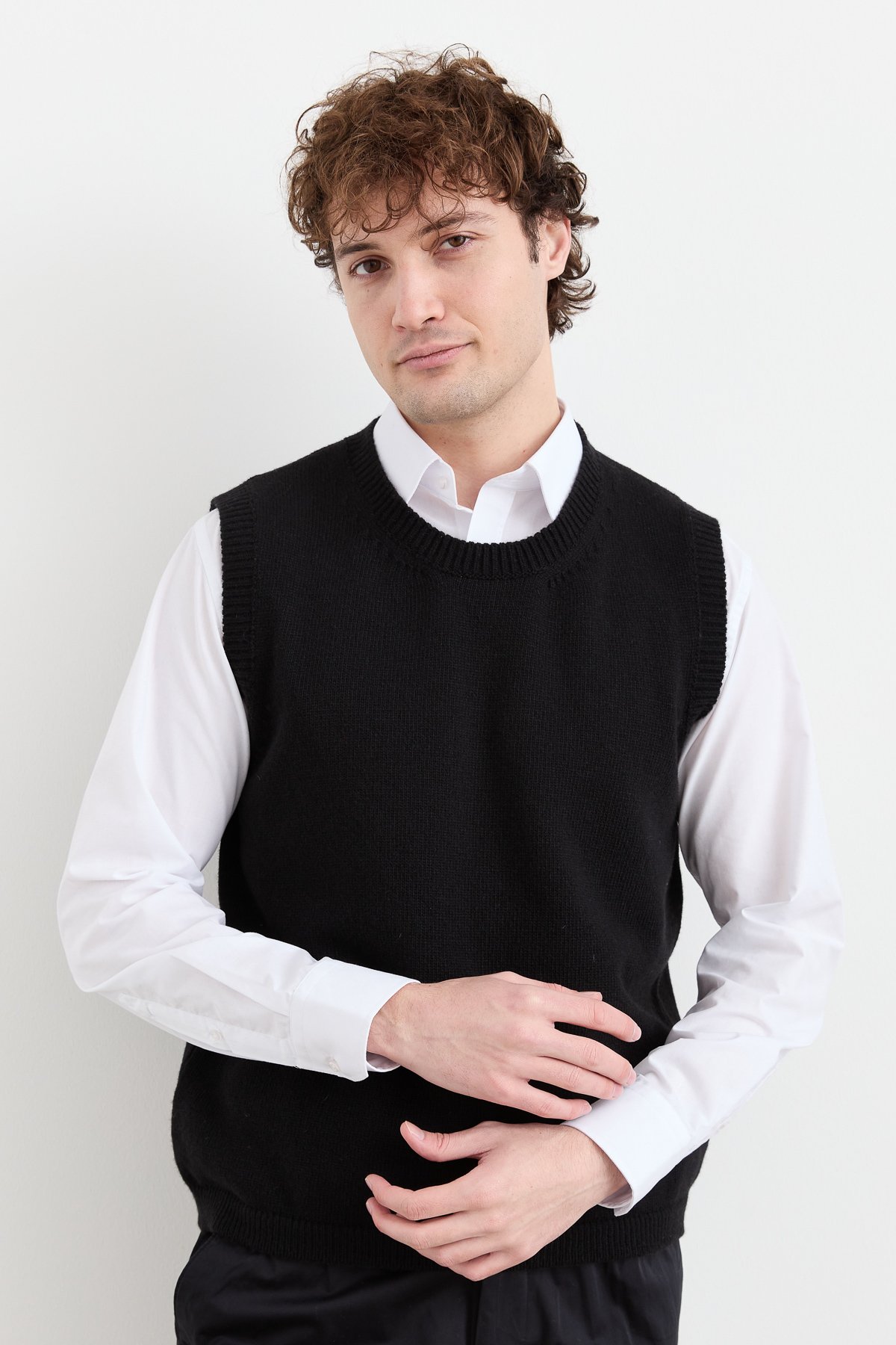 23503Erkek Sıfır Yaka Klasik Yün Süveter Siyah