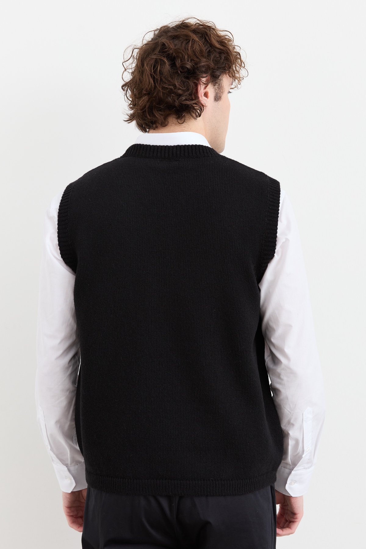 23503Erkek Sıfır Yaka Klasik Yün Süveter Siyah