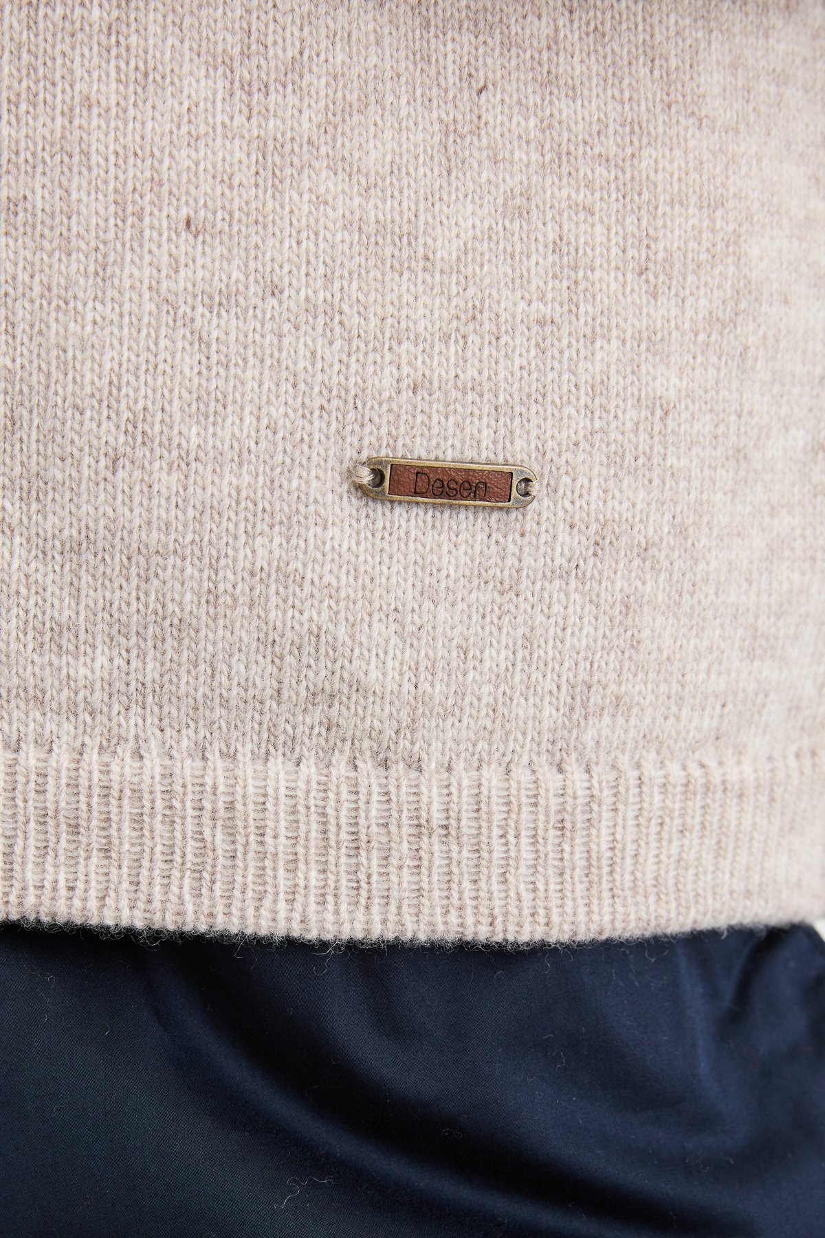 23503Erkek Sıfır Yaka Klasik Yün Süveter V.Bej