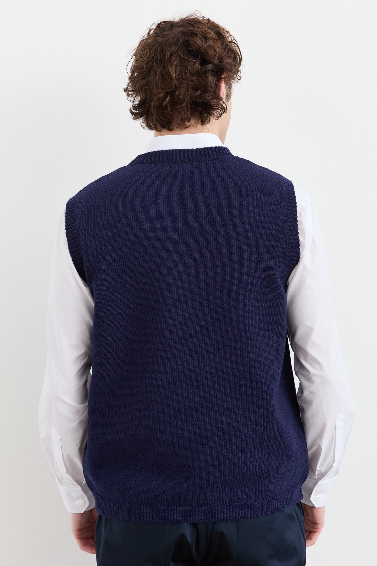 23503Erkek Sıfır Yaka Klasik Yün Süveter Y.A Lacivert