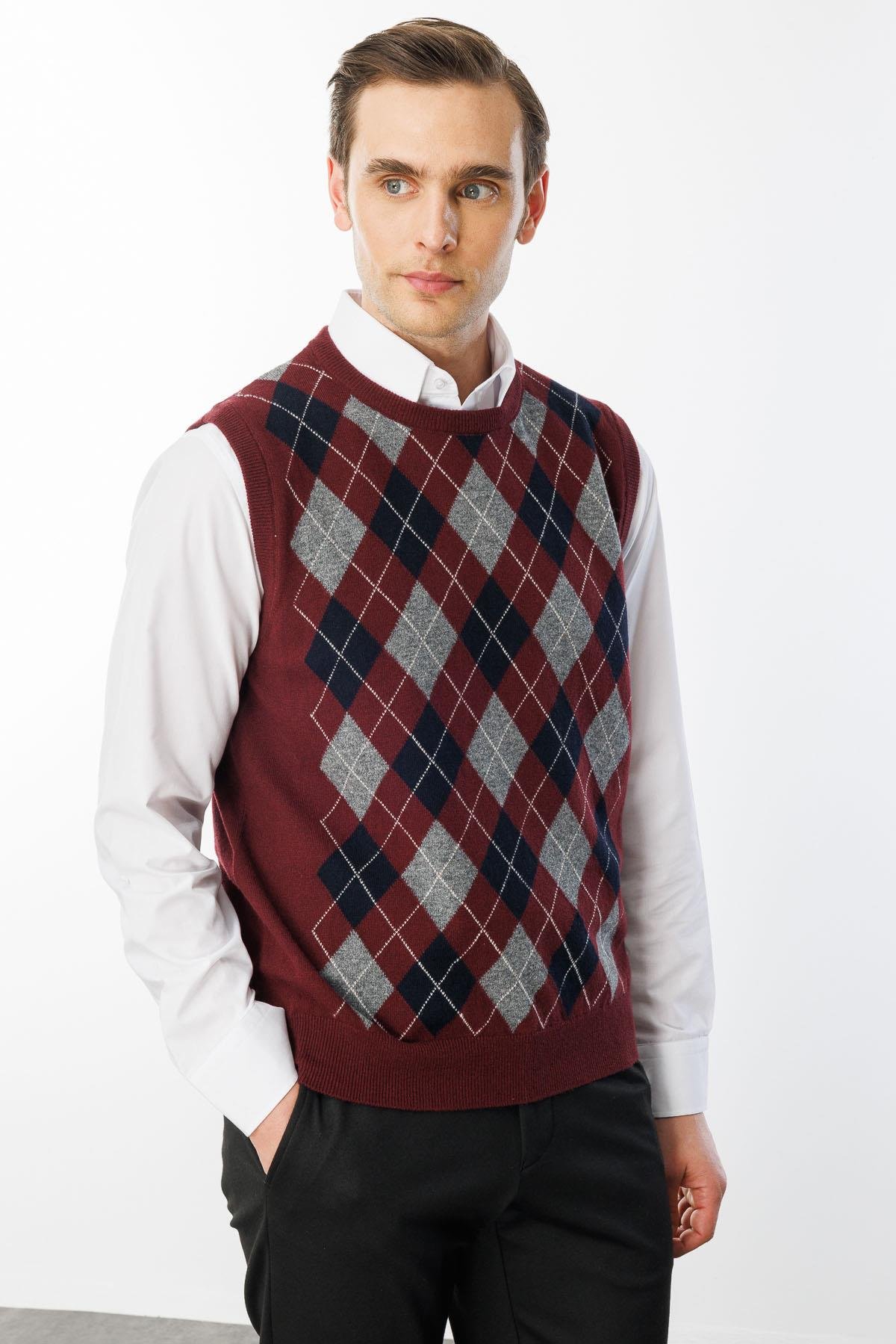 24509Erkek Sıfır Yaka Önü Baklava Desenli Yün Süveter Bordo