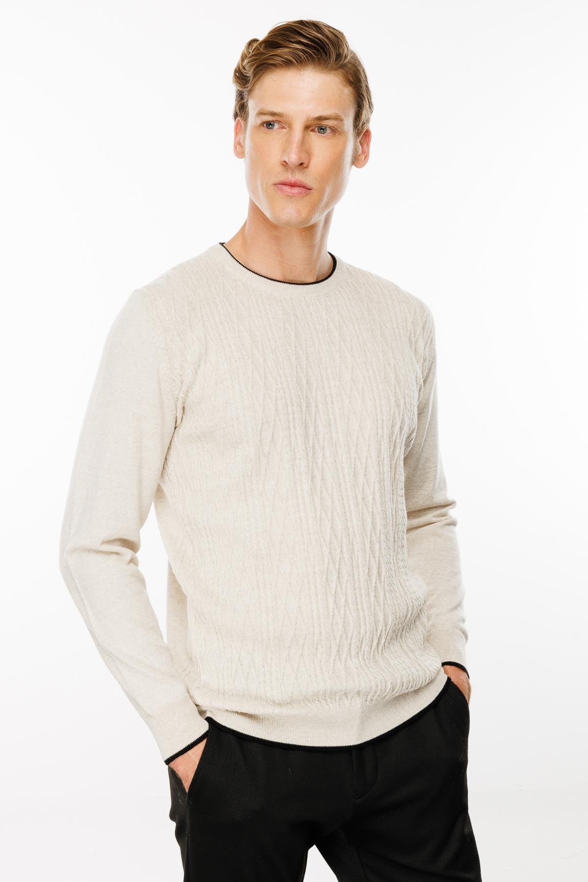 24610Erkek Sıfır Yaka Önü Baklava Örgü Kazak V.Bej