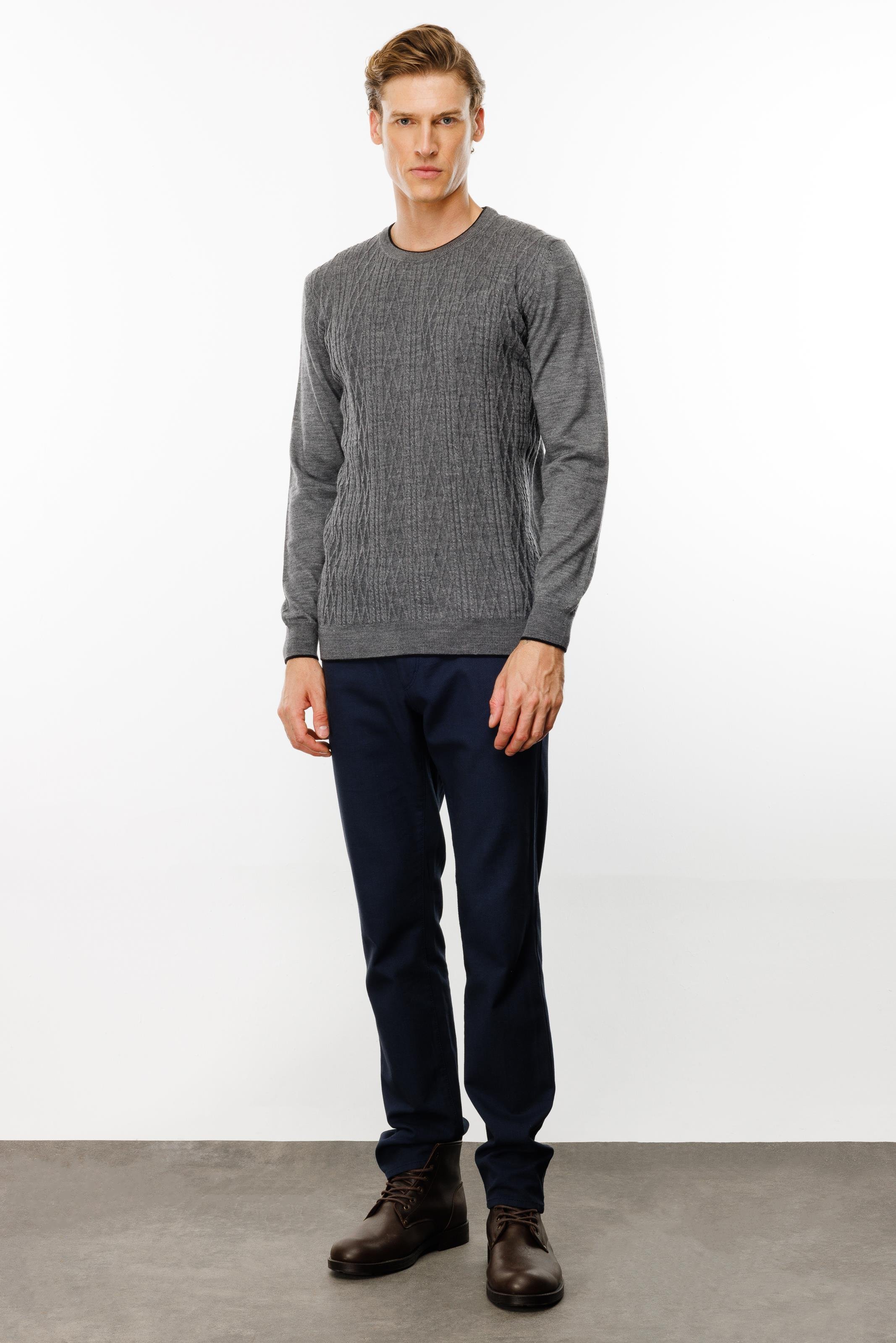 24610Erkek Sıfır Yaka Önü Baklava Örgü Kazak Füme