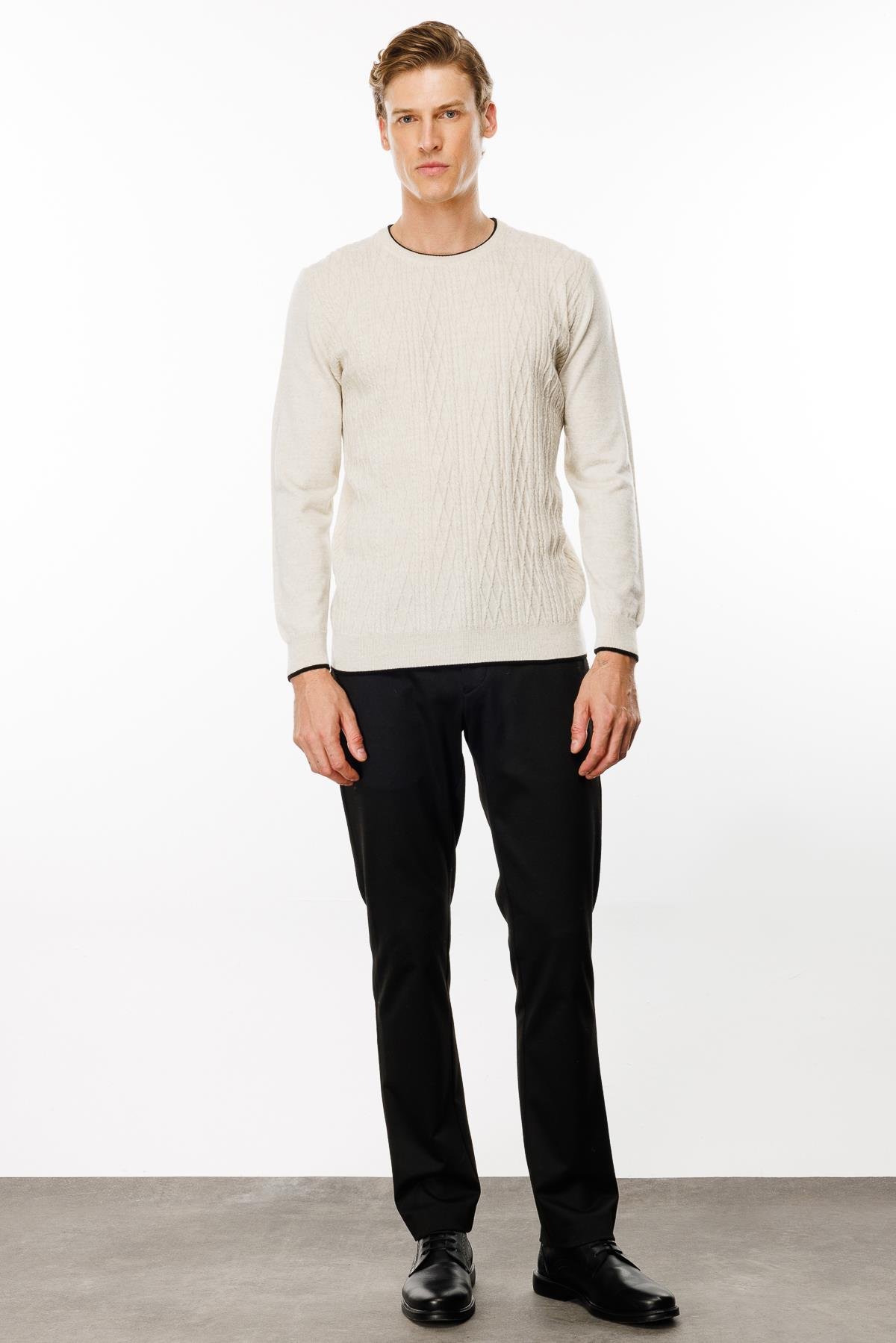 24610Erkek Sıfır Yaka Önü Baklava Örgü Kazak V.Bej