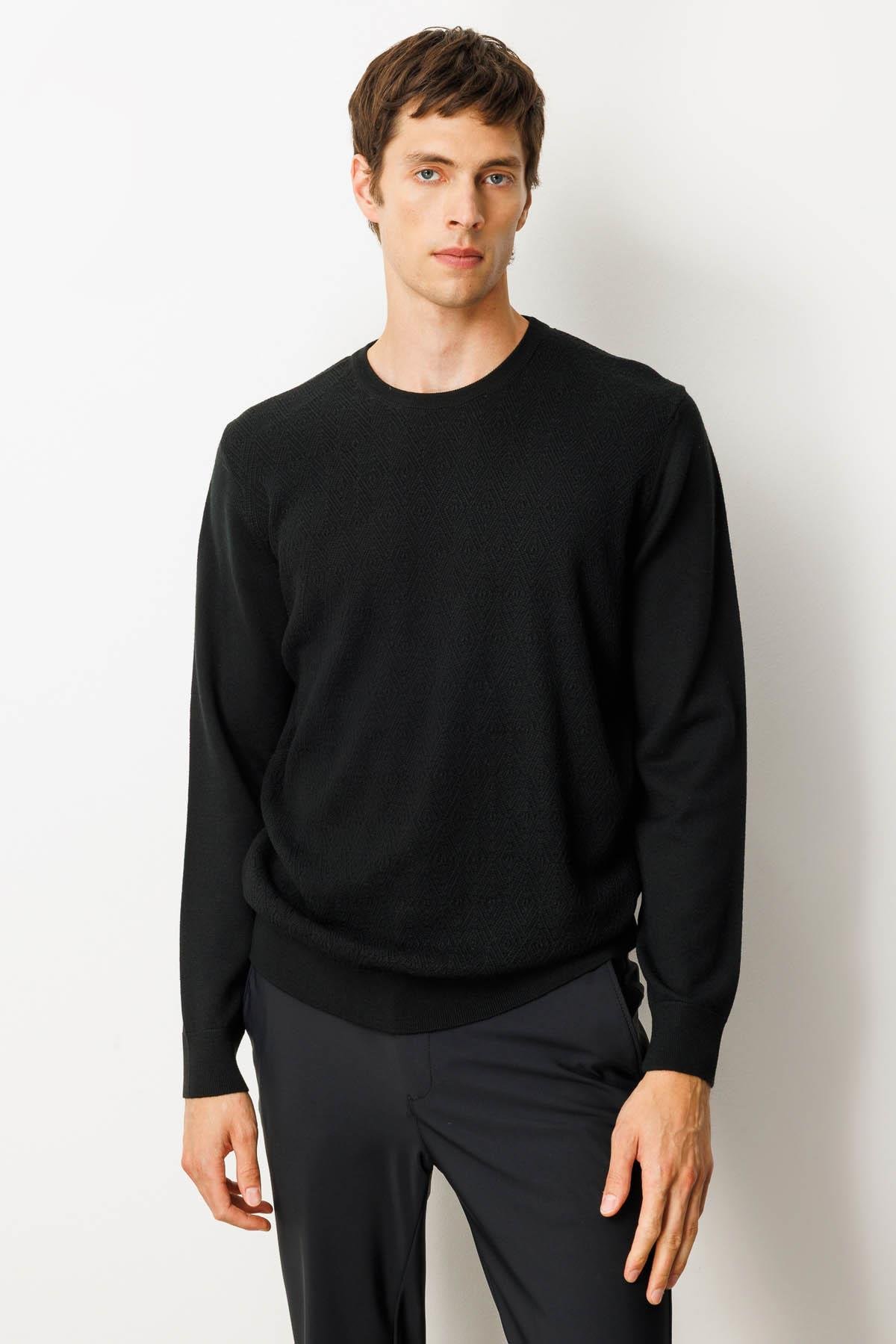 25607Erkek Sıfır Yaka Önü Baklavalı Triko Kazak Siyah