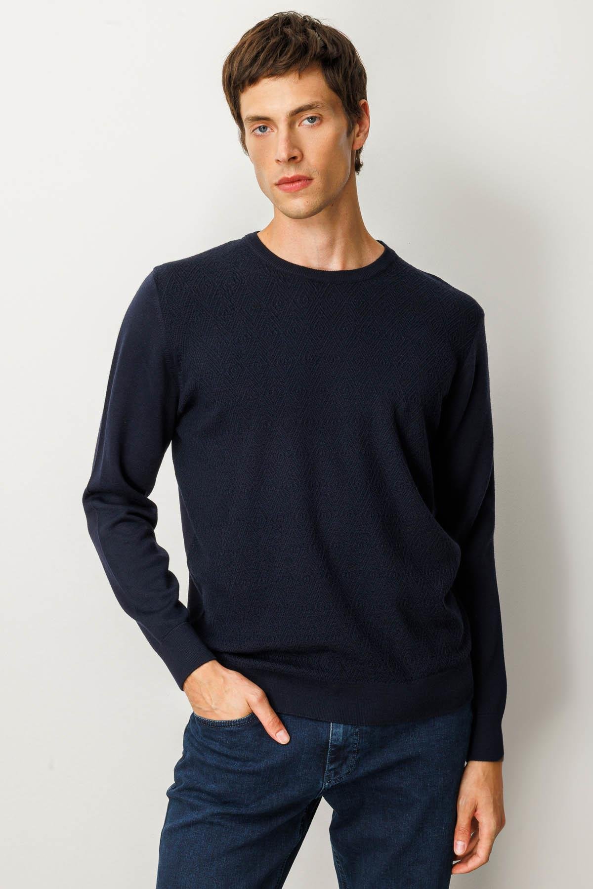 25607Erkek Sıfır Yaka Önü Baklavalı Triko Kazak K.Lacivert