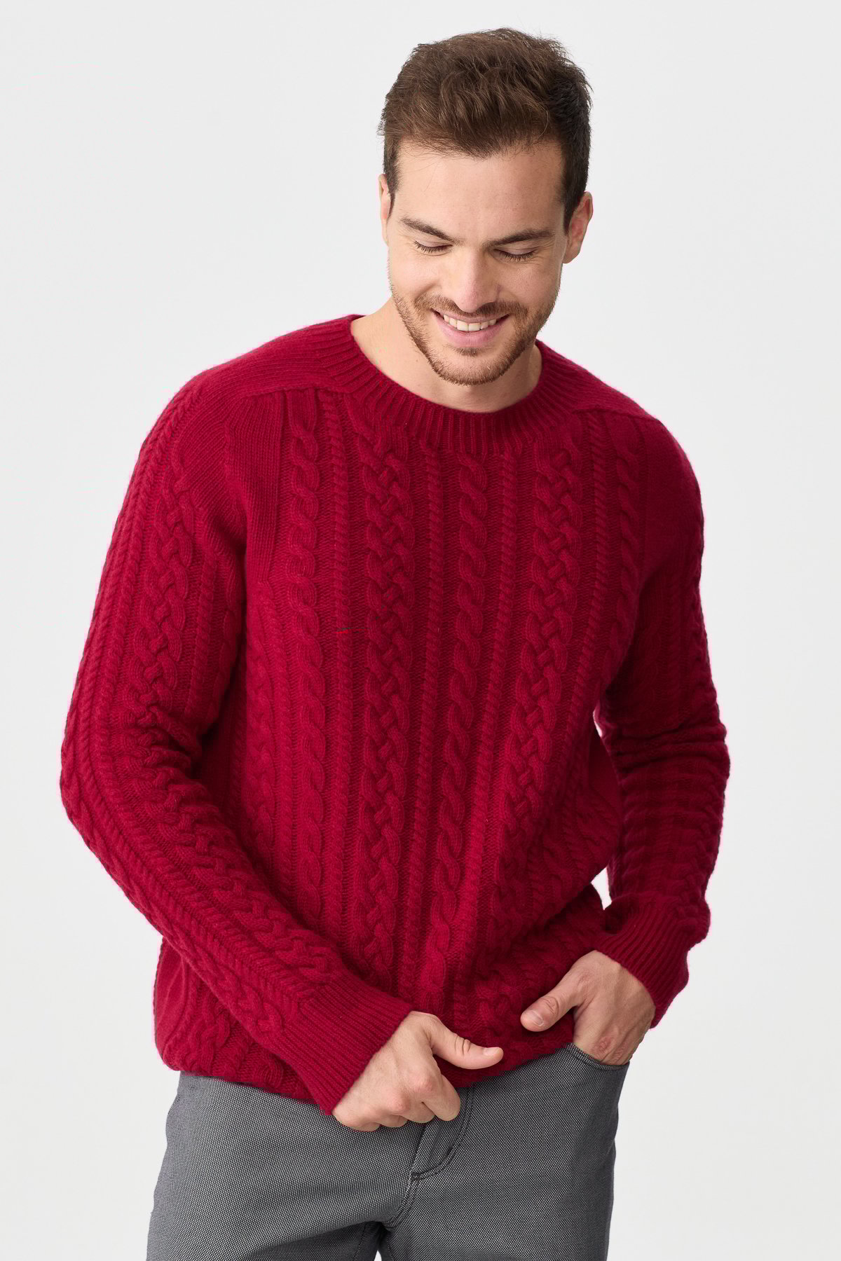 22588Мужской вязаный шерстяной свитер с круглым вырезом, вишневый 