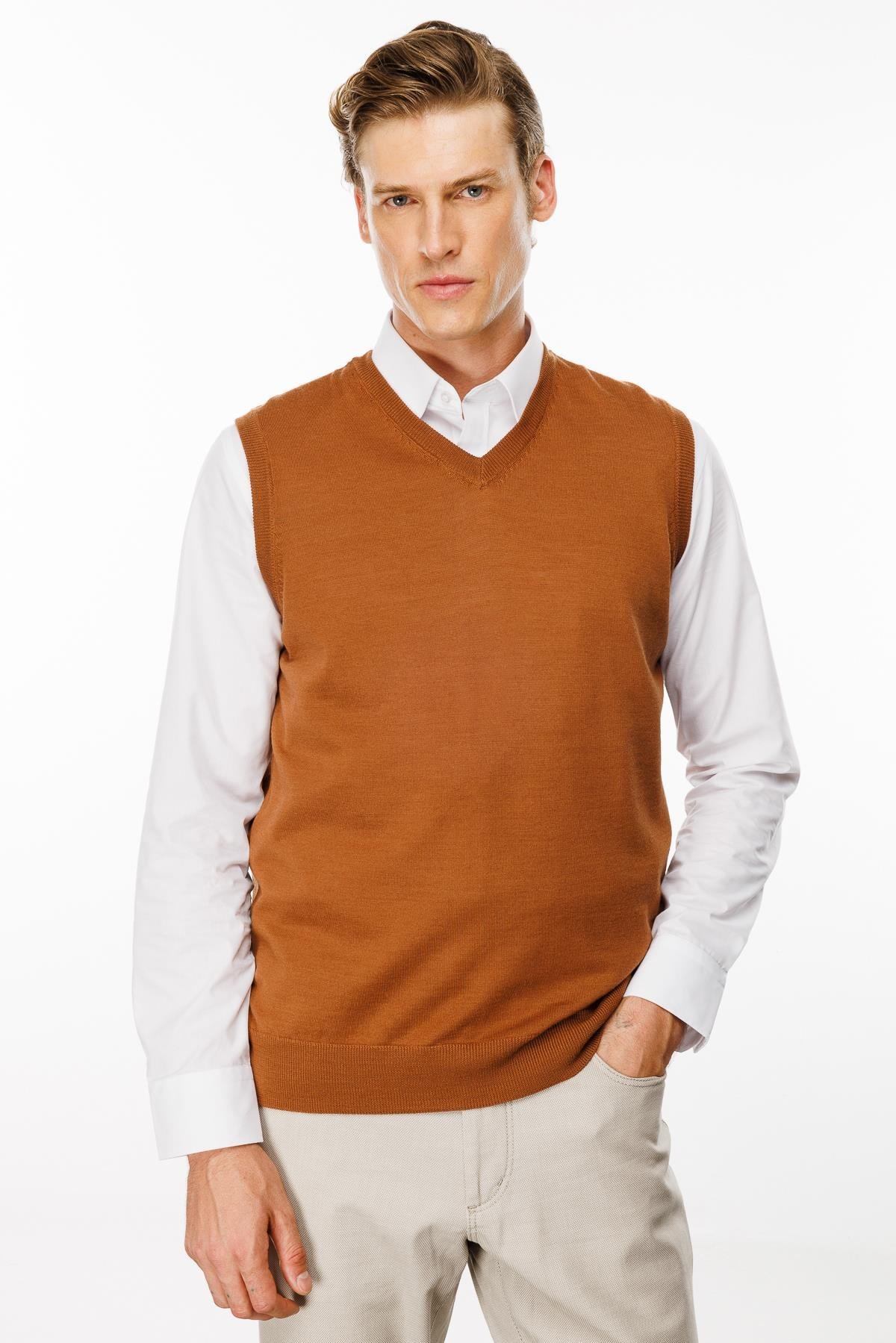 21600Erkek Süveter K.taba