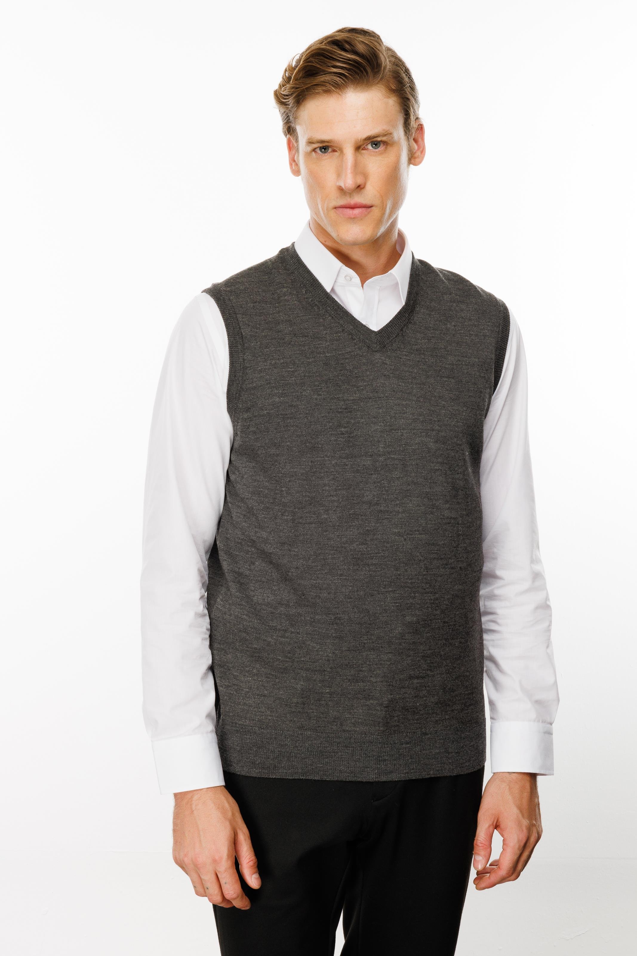 21600Erkek Süveter K.Füme