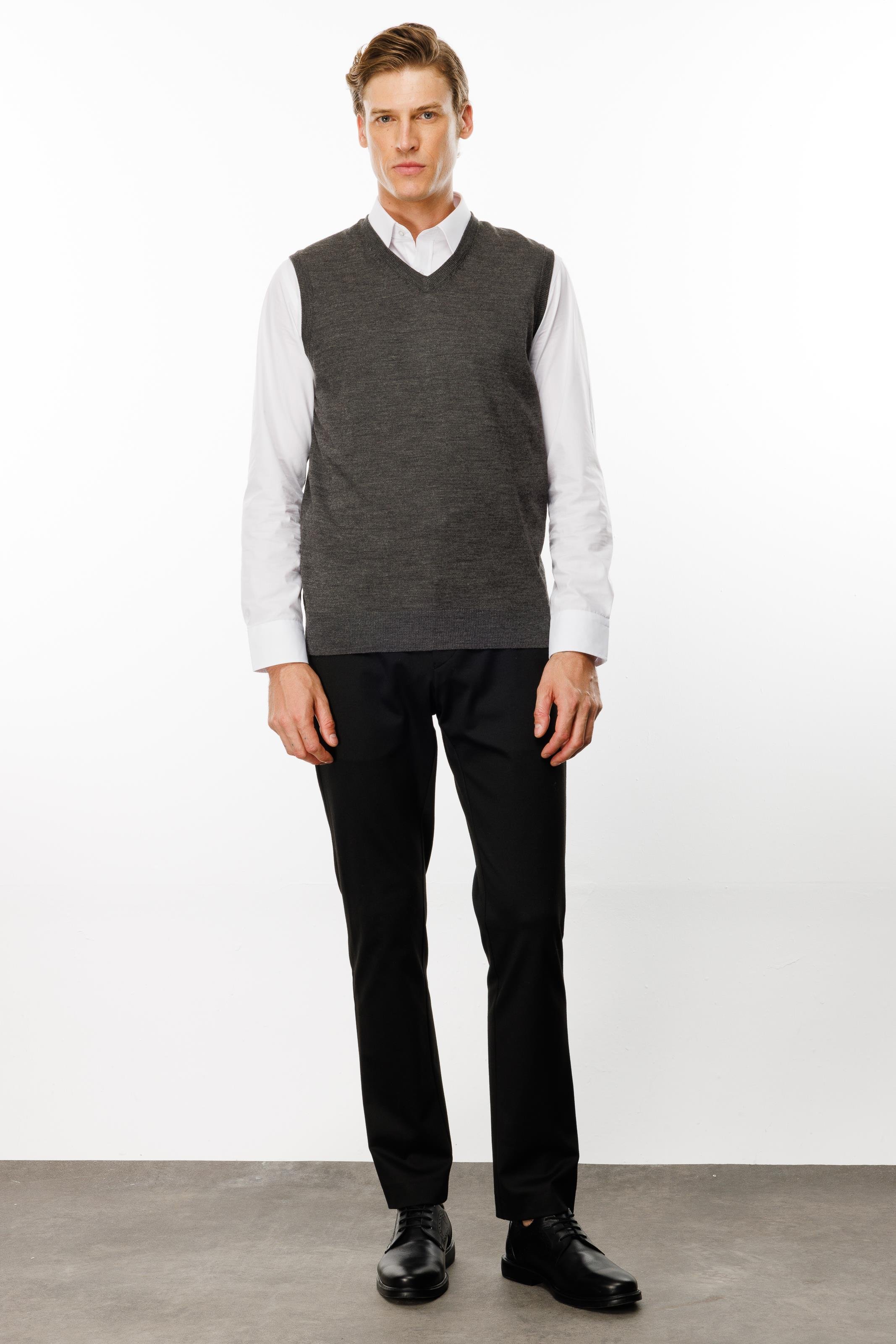 21600Erkek Süveter K.Füme