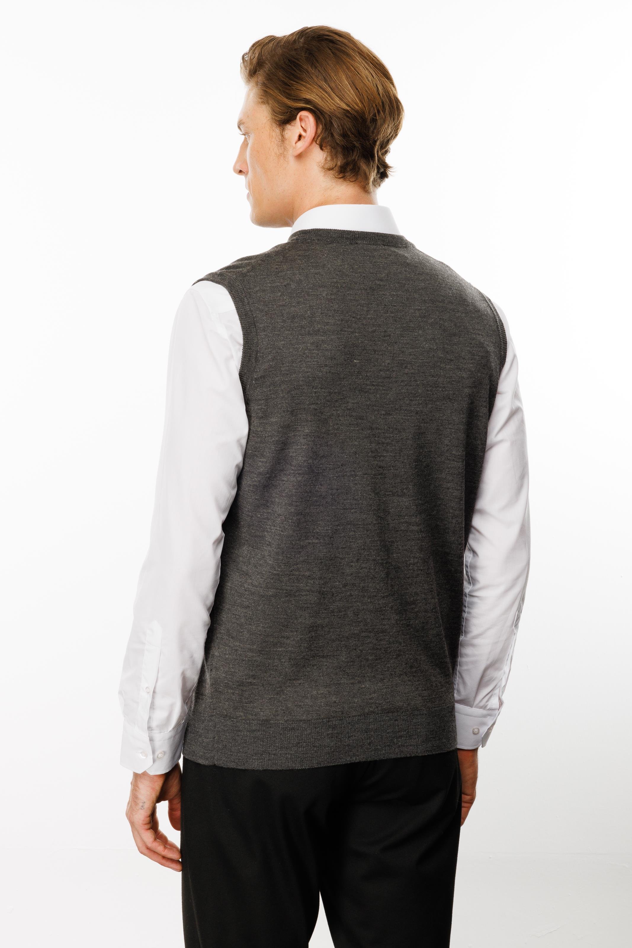 21600Erkek Süveter K.Füme