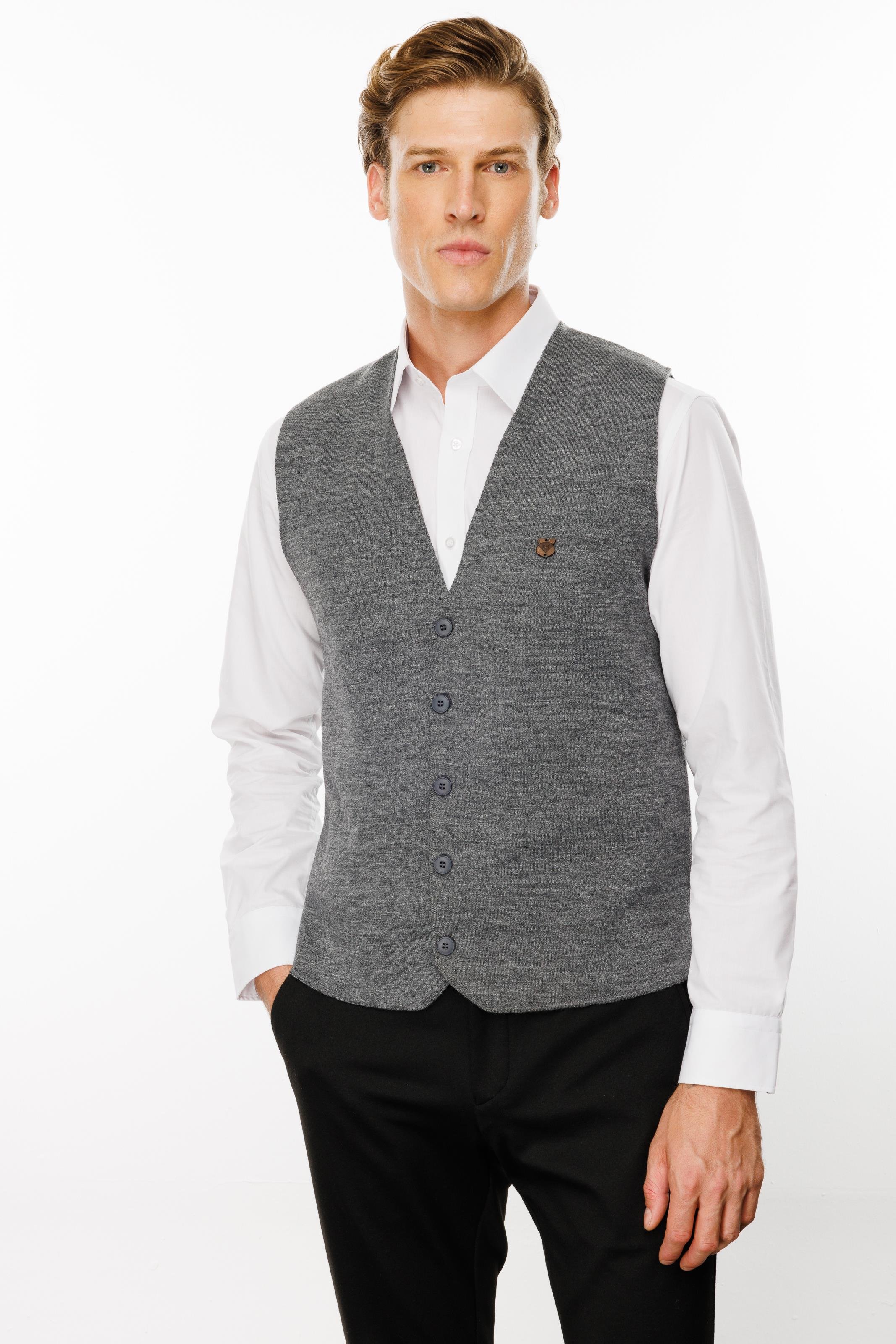 23511Erkek V Yaka Düz Yün Yelek O.Gri