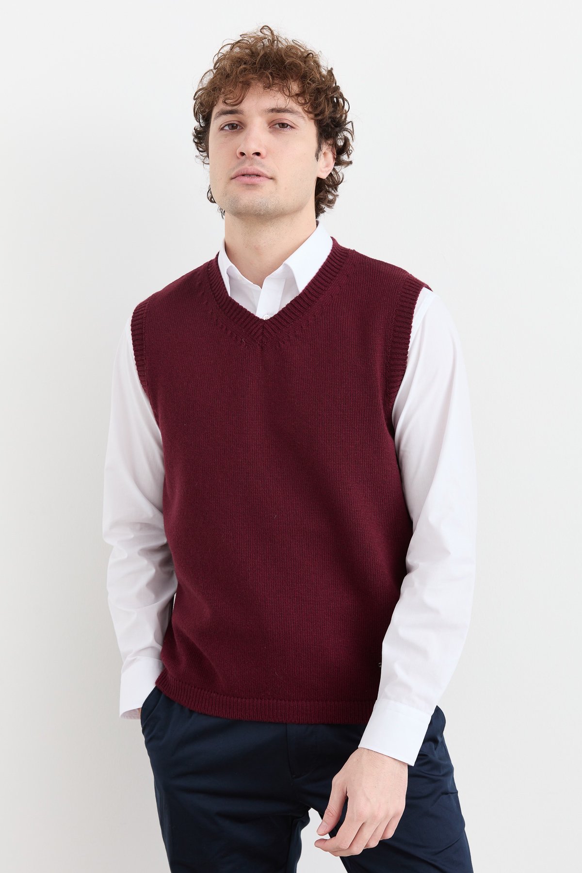 23504Erkek V Yaka Kalın Klasik Yün Süveter Bordo