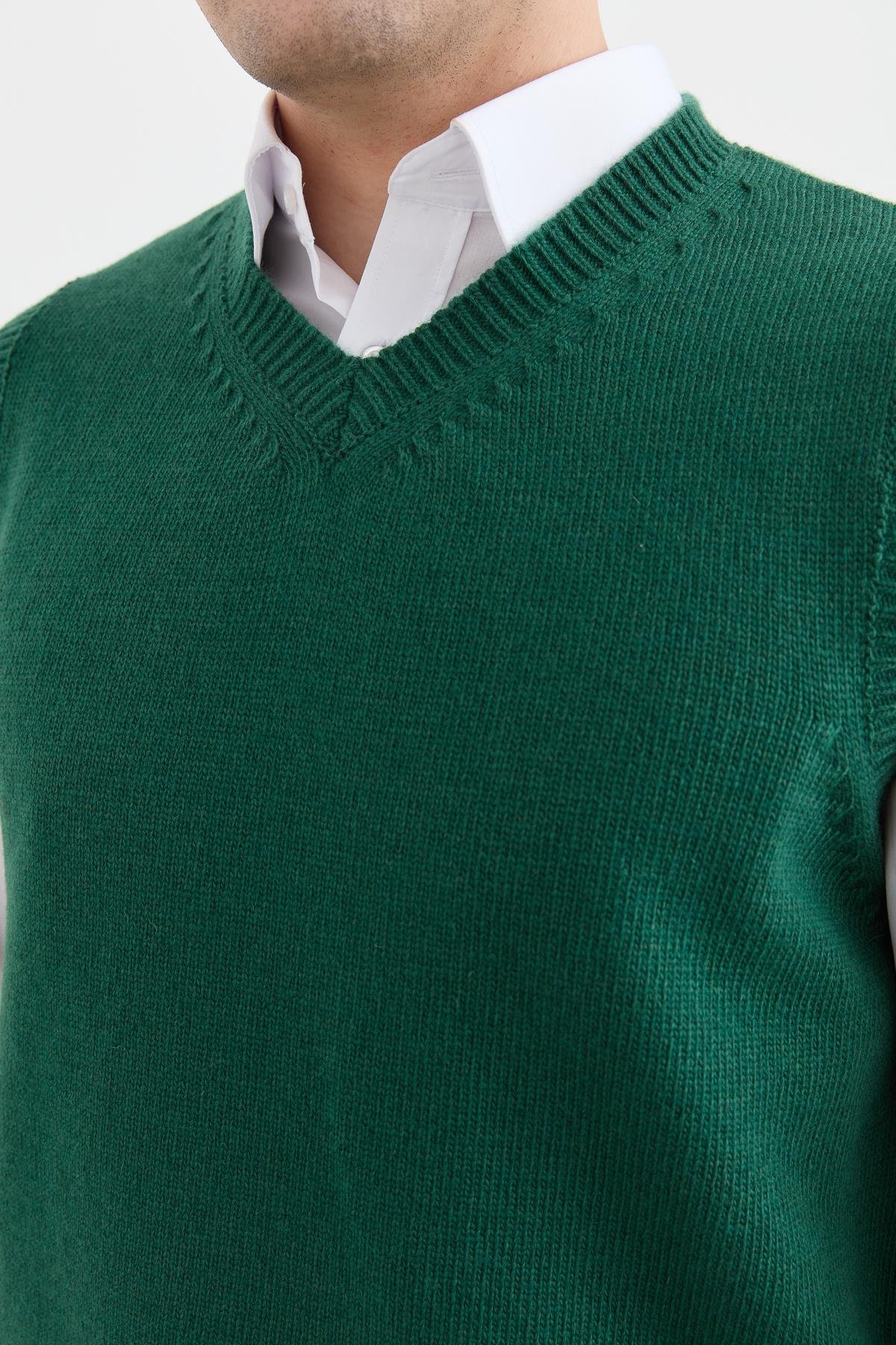 23504Erkek V Yaka Kalın Klasik Yün Süveter Ö.Başı