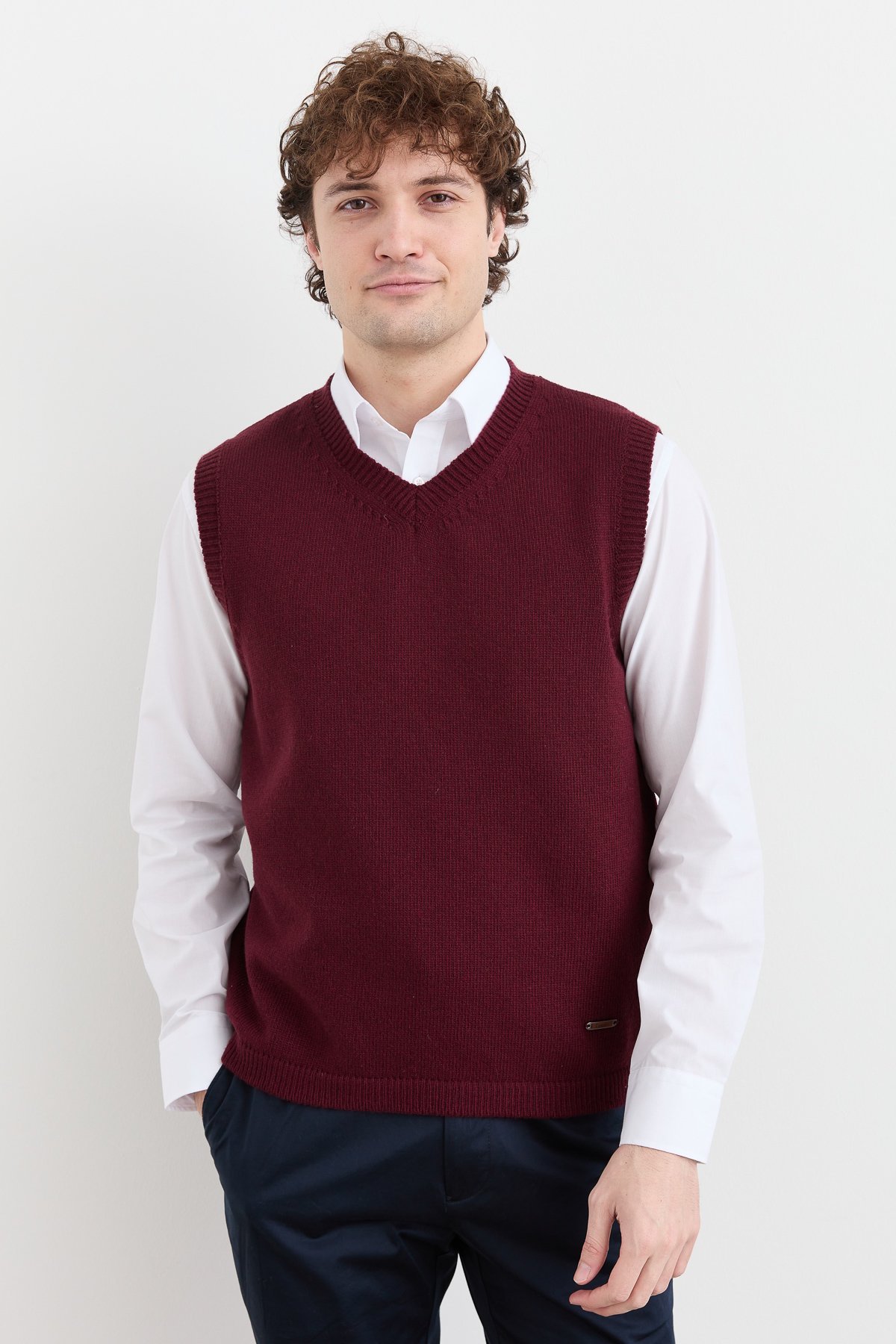 23504Erkek V Yaka Kalın Klasik Yün Süveter Bordo