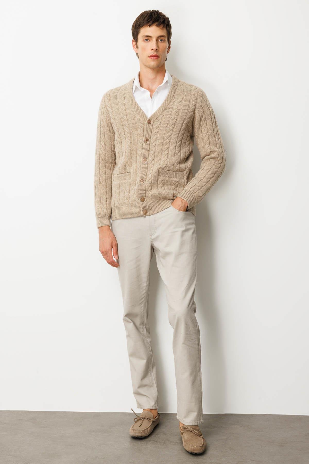 25520Erkek V Yaka Kalın Saç Örgülü Yün Ceket K.Bej