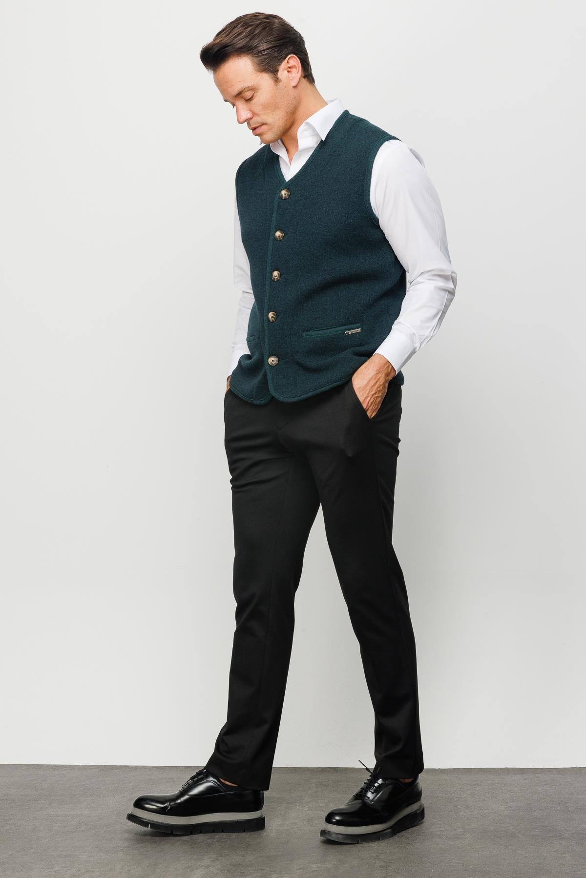 22569Men's V Neck Wool Vest with Felt Accessories Green