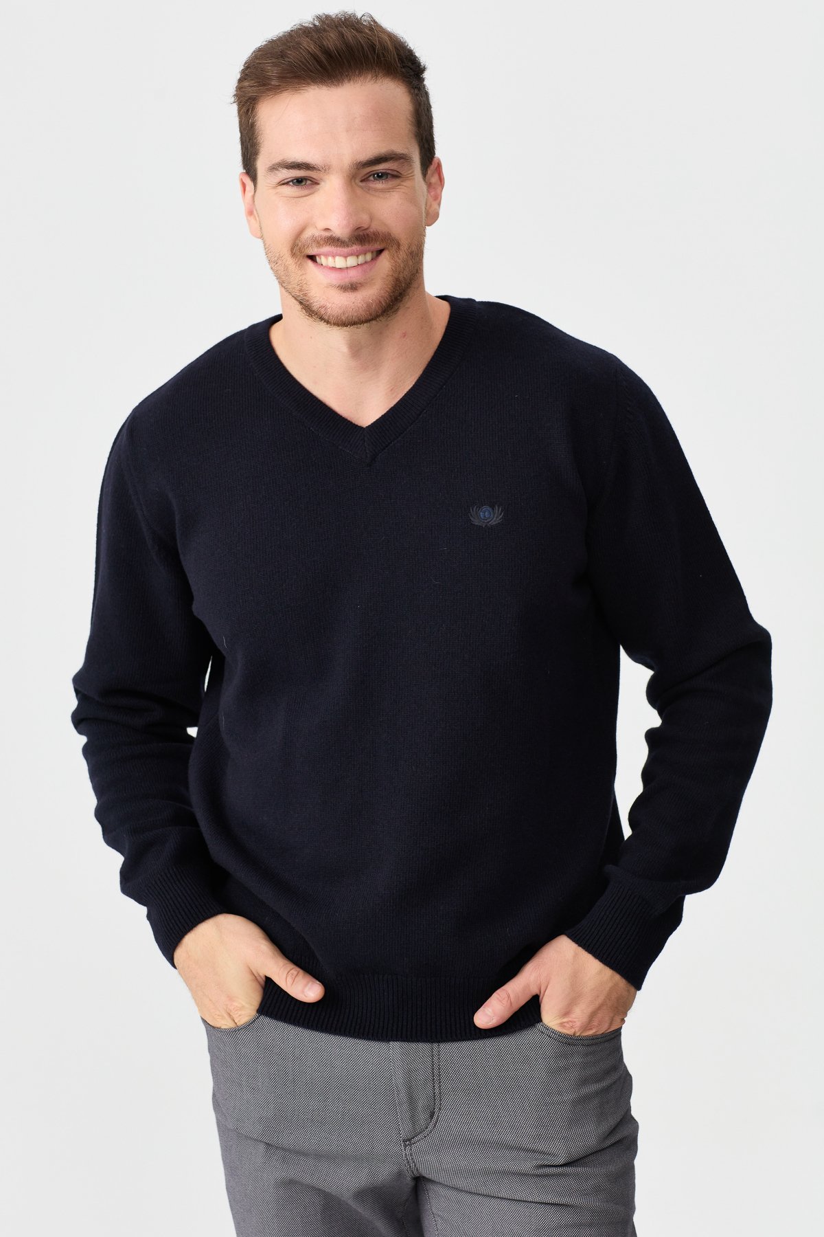 22582Erkek V Yaka Klasik Kazak K.Lacivert