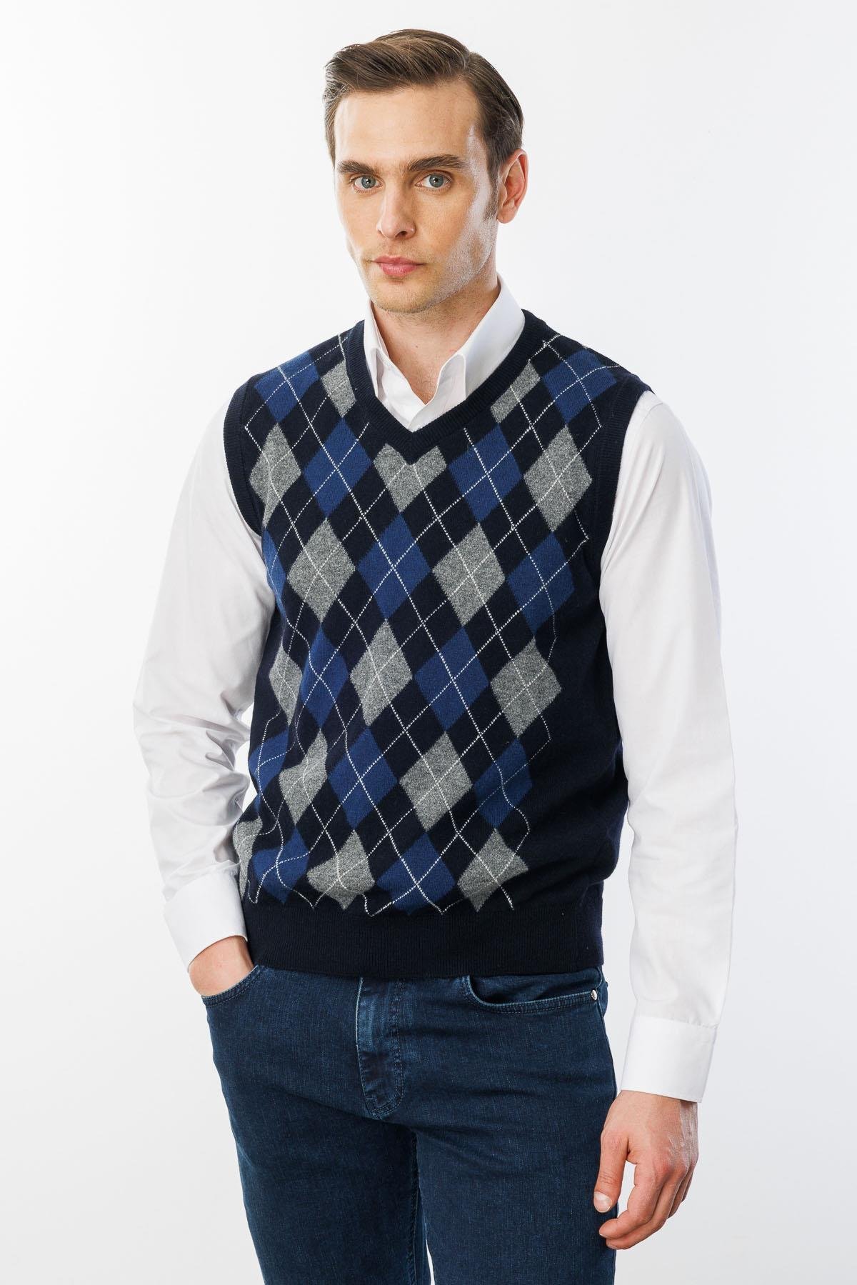 24510Erkek V Yaka Önü Baklava Desenli Yün Süveter K.Lacivert