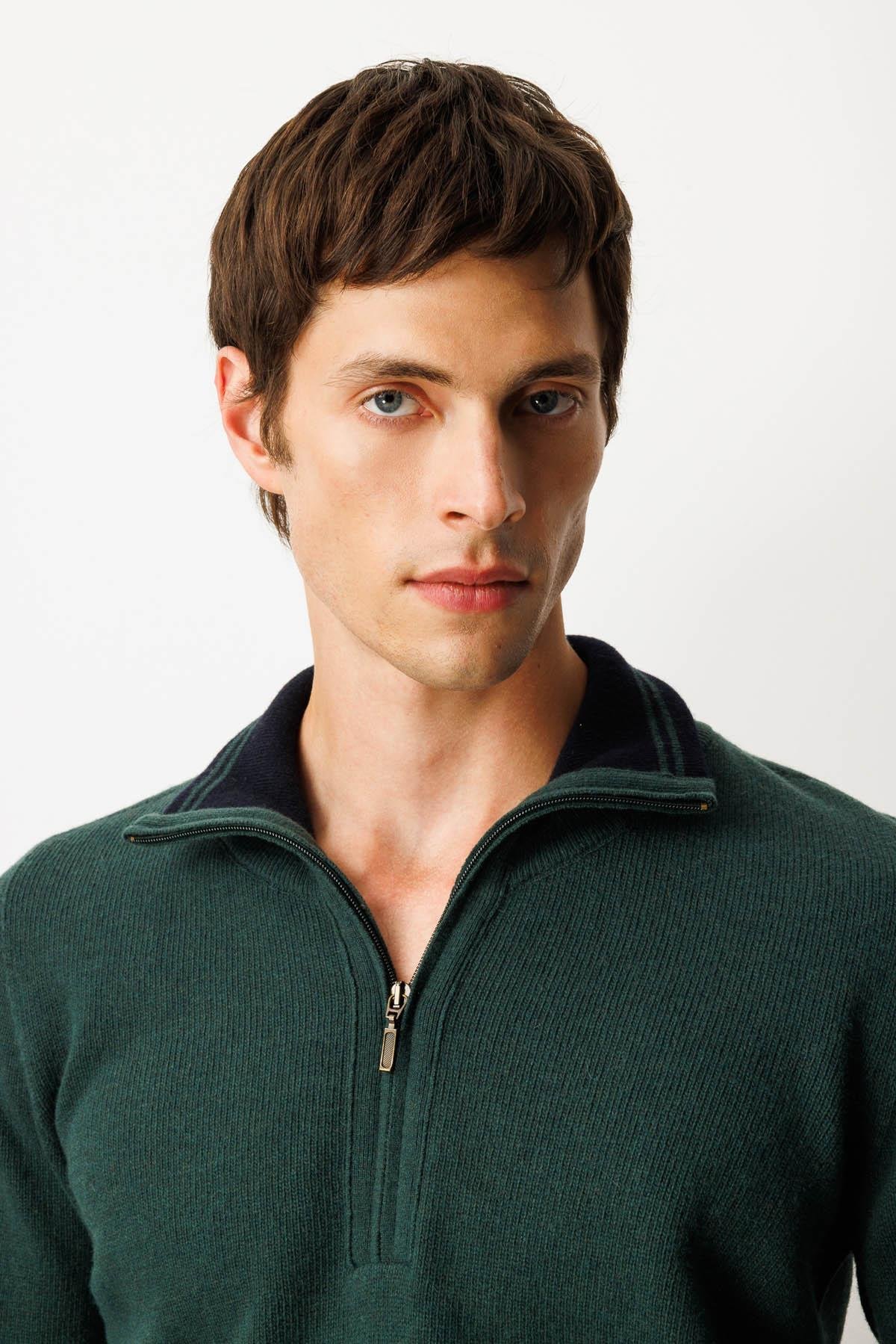 23529Erkek Yakası Fermuarlı Basic Yün Kazak Yeşil