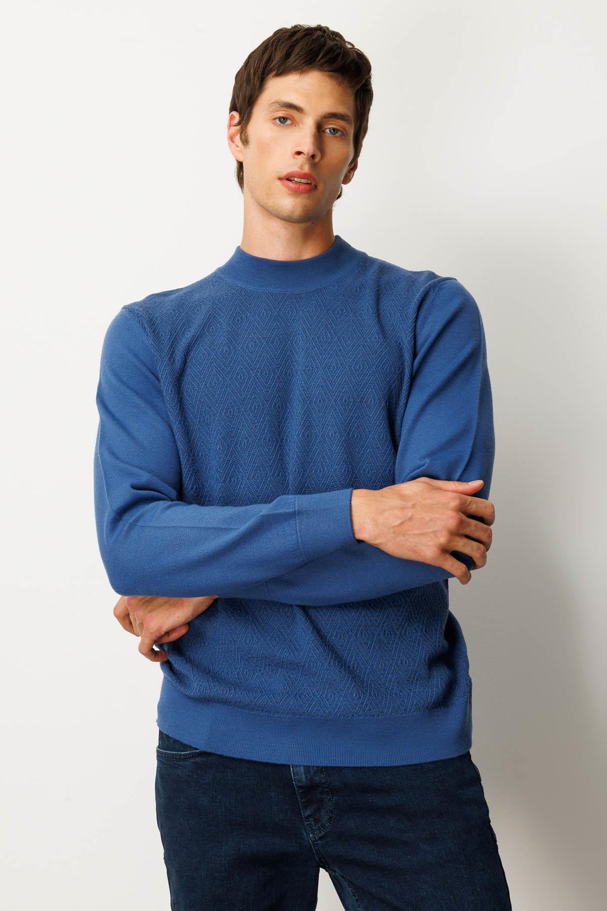 25609Erkek Yarım Balıkçı Yaka Önü Baklavalı Triko Kazak H.Mavi