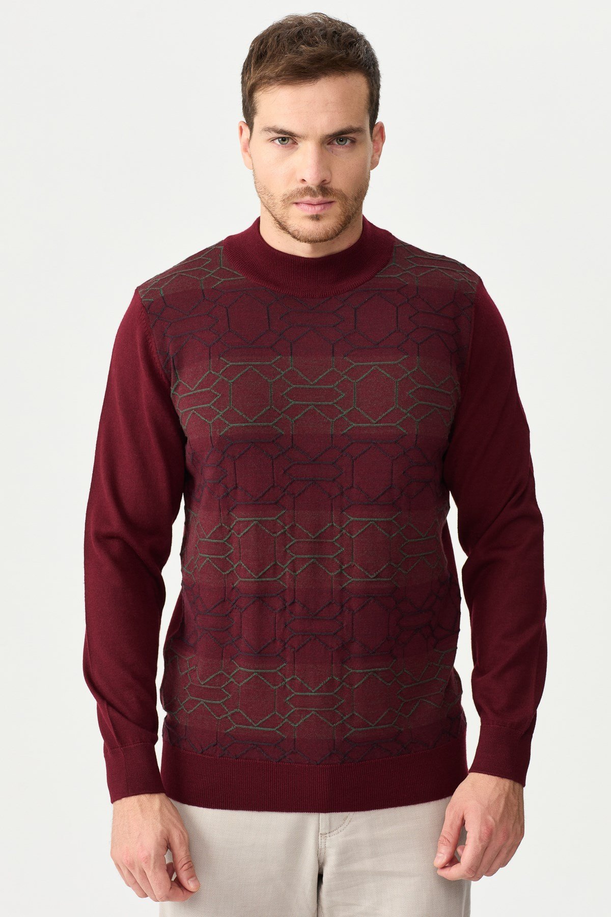 22612Erkek Yarım Balıkçı Yaka Önü Desenli Kazak Bordo