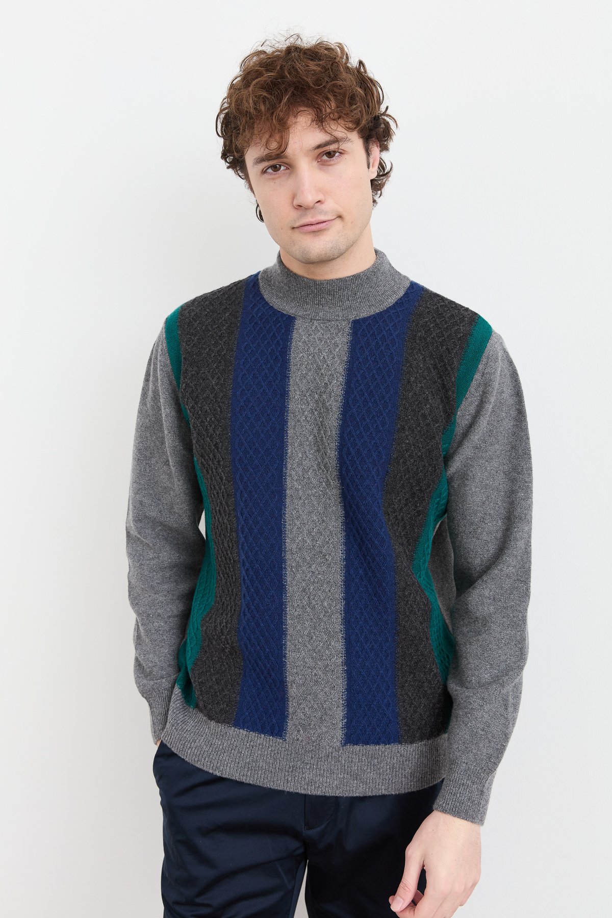 23506Erkek Yarım Balıkçı Yaka Önü Renkli Yün Kazak Füme