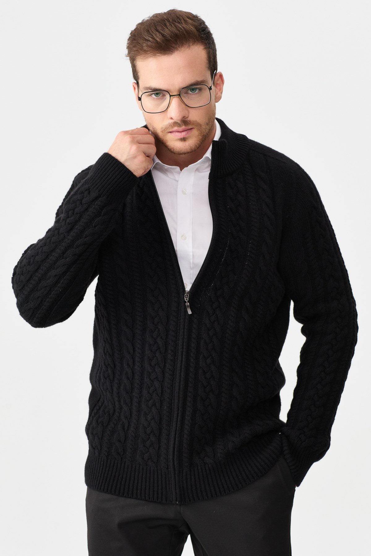 22587Erkek Yarım Balıkçı Yaka Saç Örgülü Yün Ceket Siyah