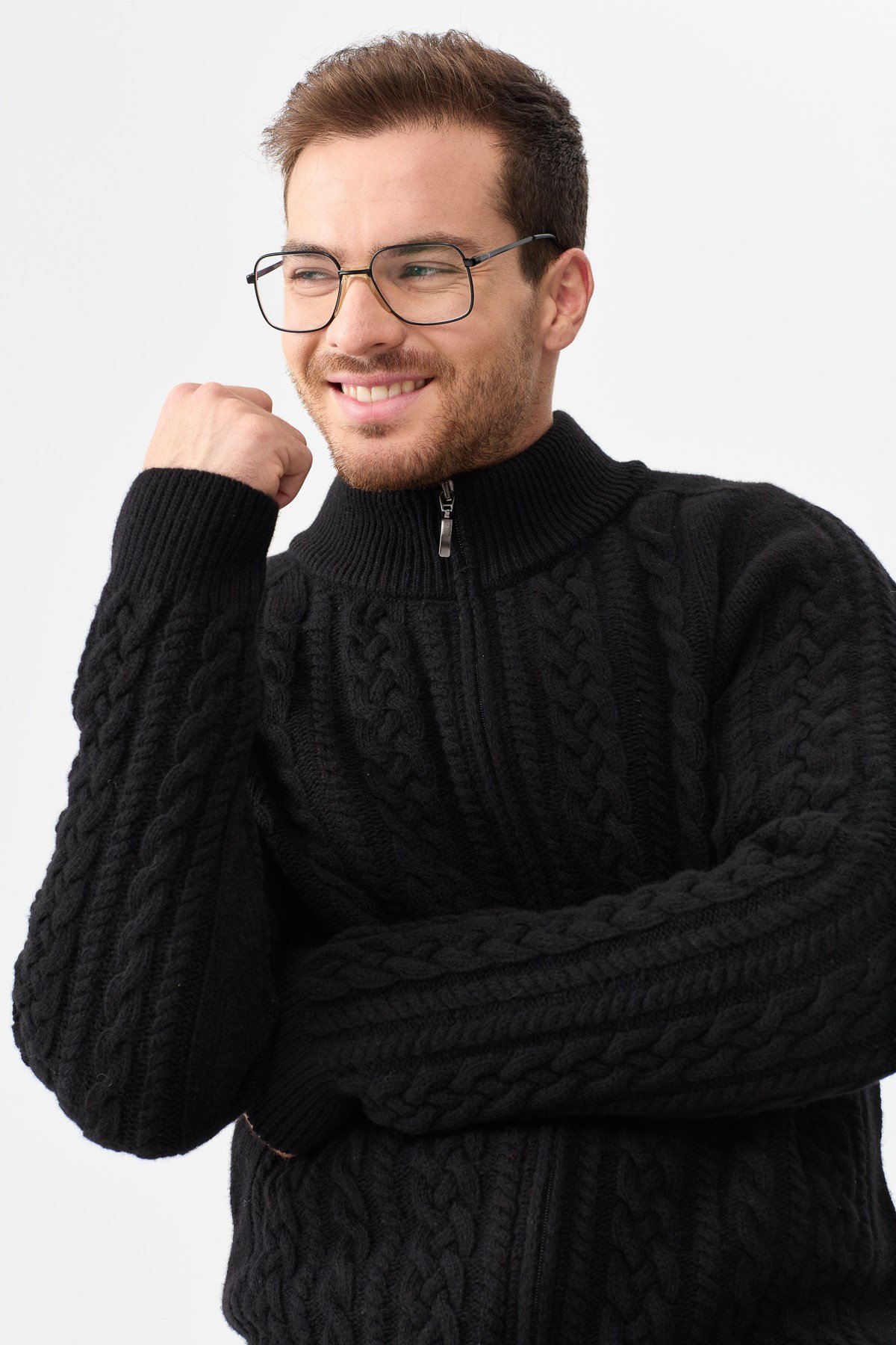 22587Erkek Yarım Balıkçı Yaka Saç Örgülü Yün Ceket Siyah