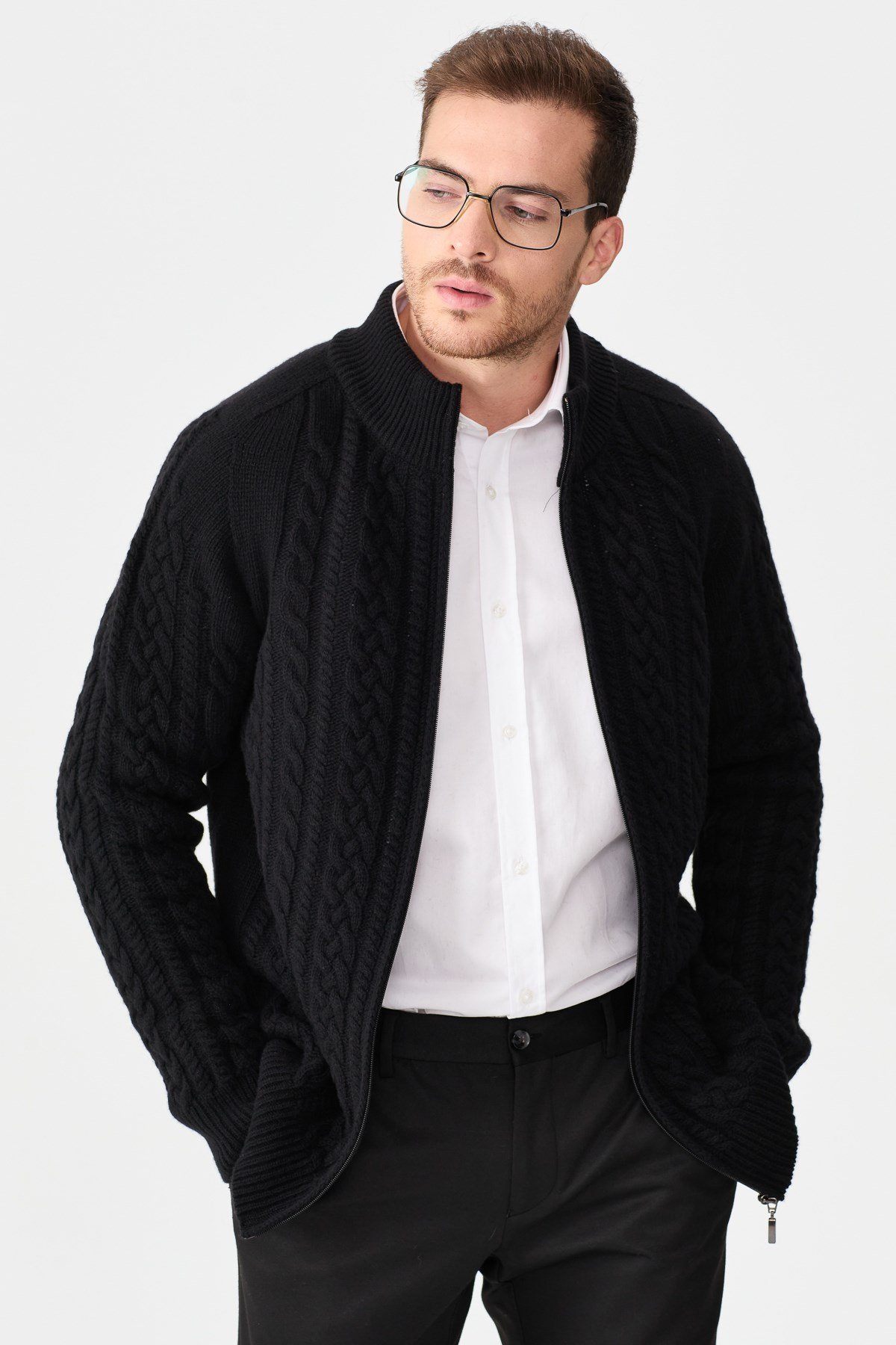 22587Erkek Yarım Balıkçı Yaka Saç Örgülü Yün Ceket Siyah