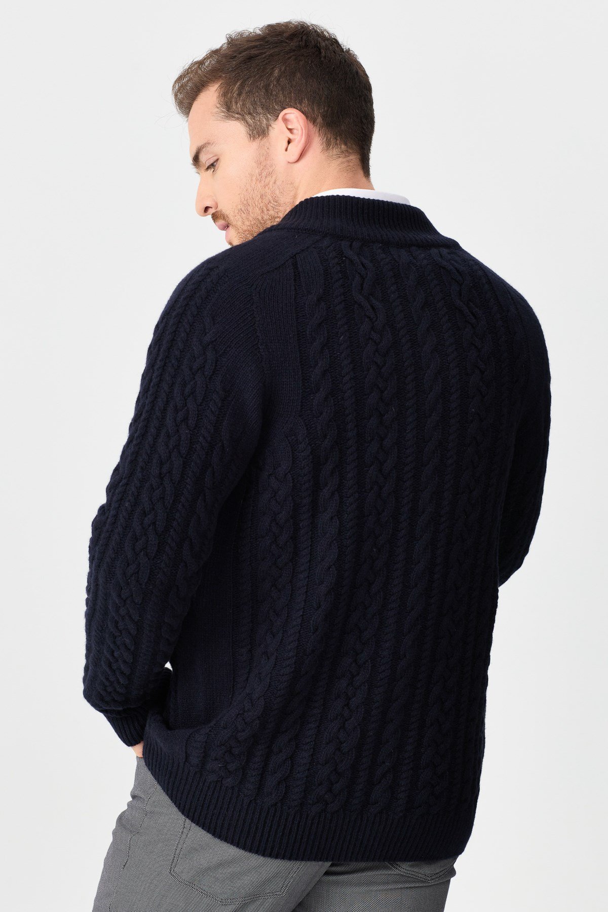 22587Erkek Yarım Balıkçı Yaka Saç Örgülü Yün Ceket K.Lacivert