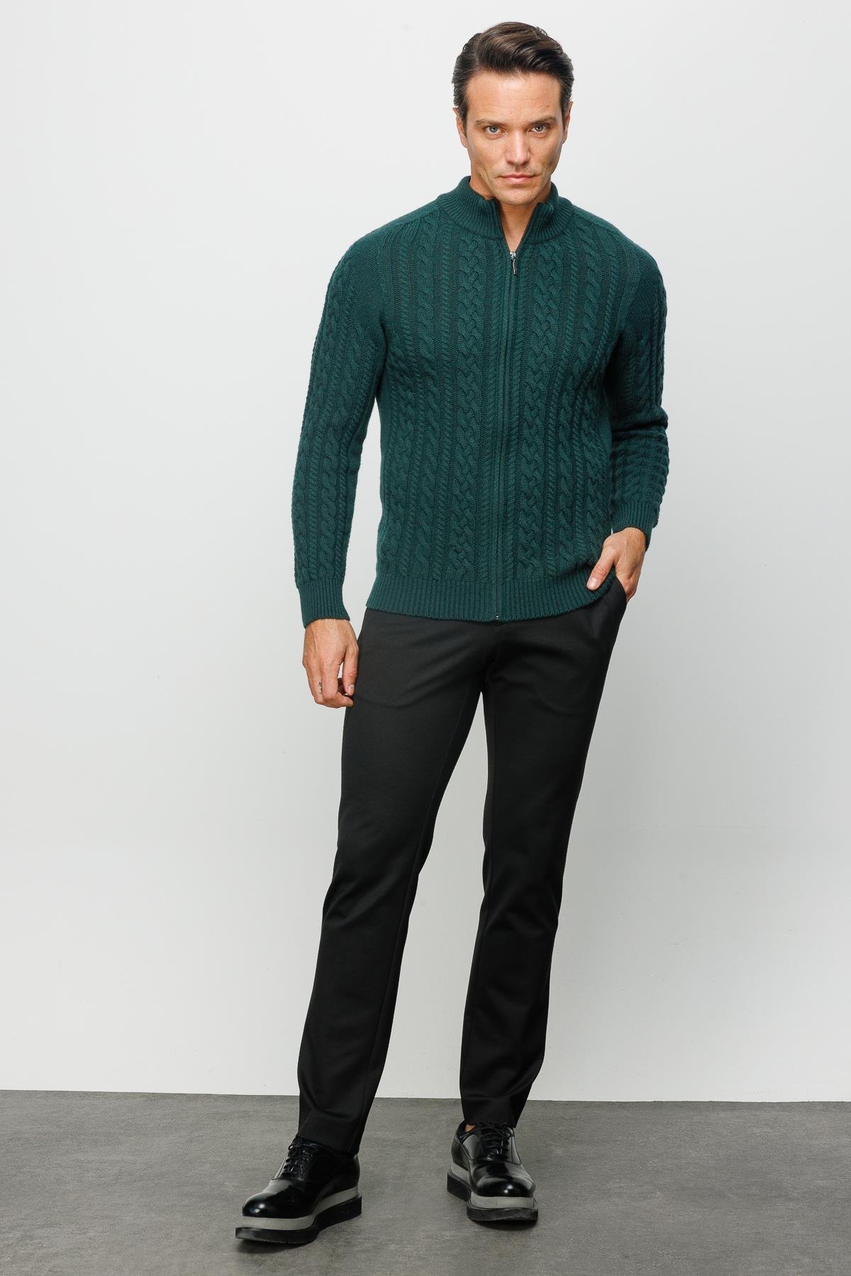 22587Erkek Yarım Balıkçı Yaka Saç Örgülü Yün Ceket Yeşil
