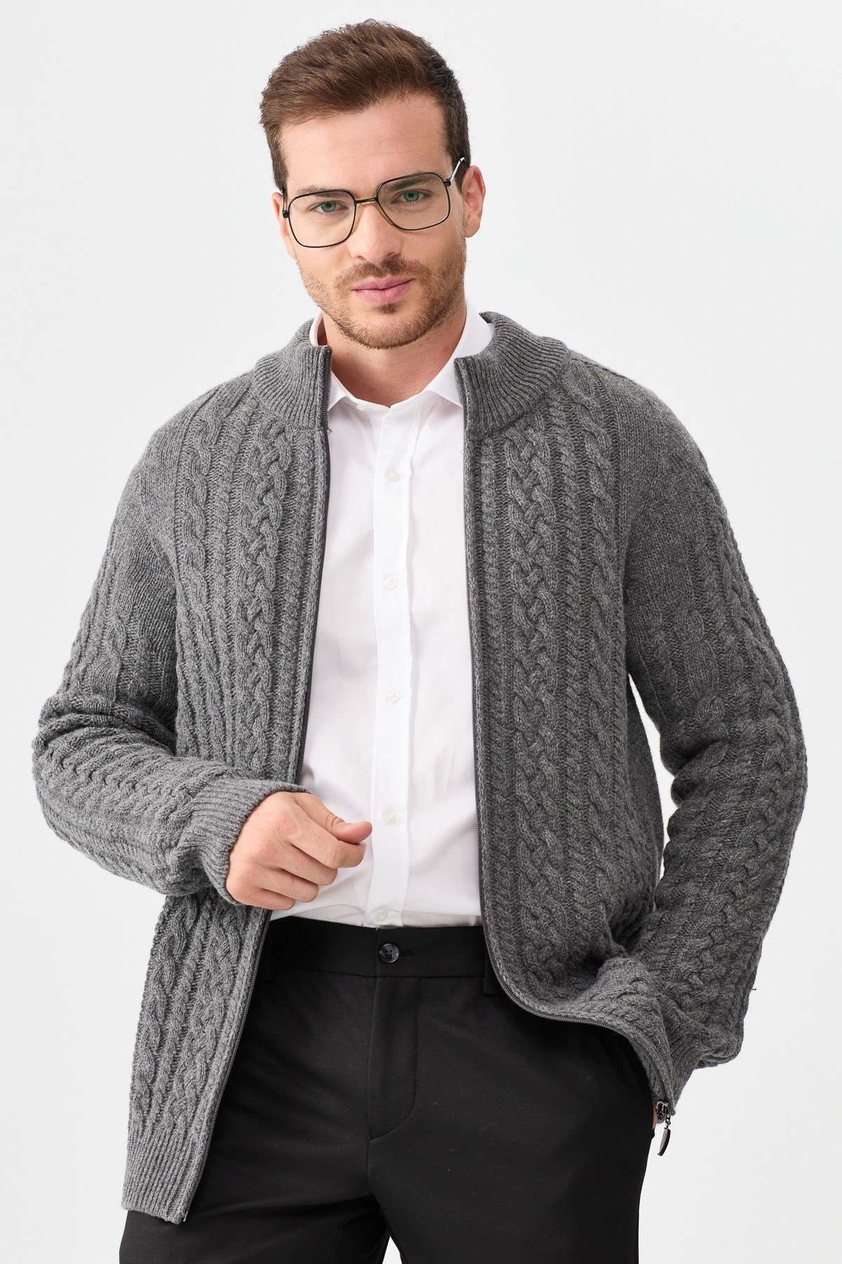 22587Erkek Yarım Balıkçı Yaka Saç Örgülü Yün Ceket Füme