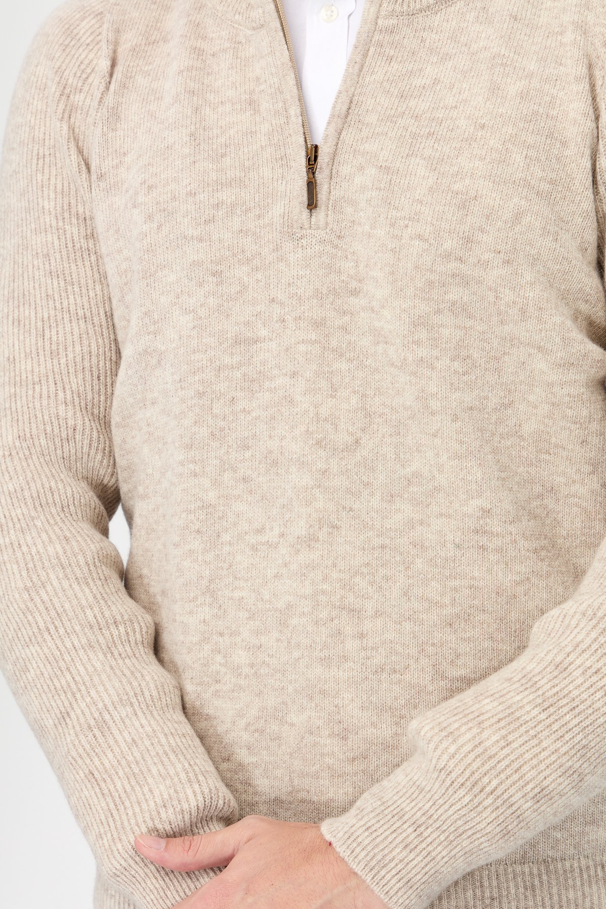 22590Erkek Yarım Balıkçı Yaka Yakası Fermuarlı Yün Kazak V.Bej