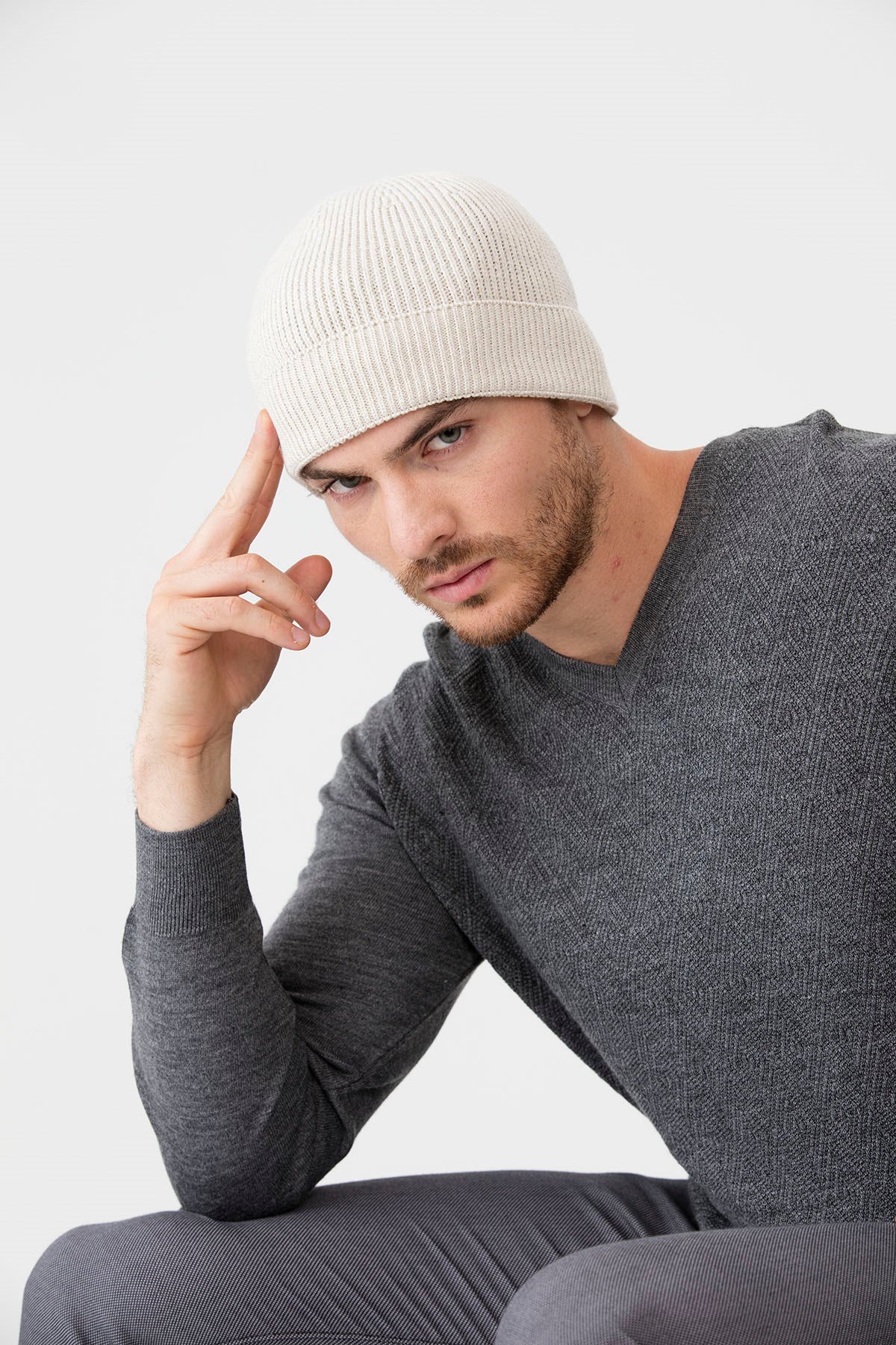 22558Erkek Yün Bere Bej