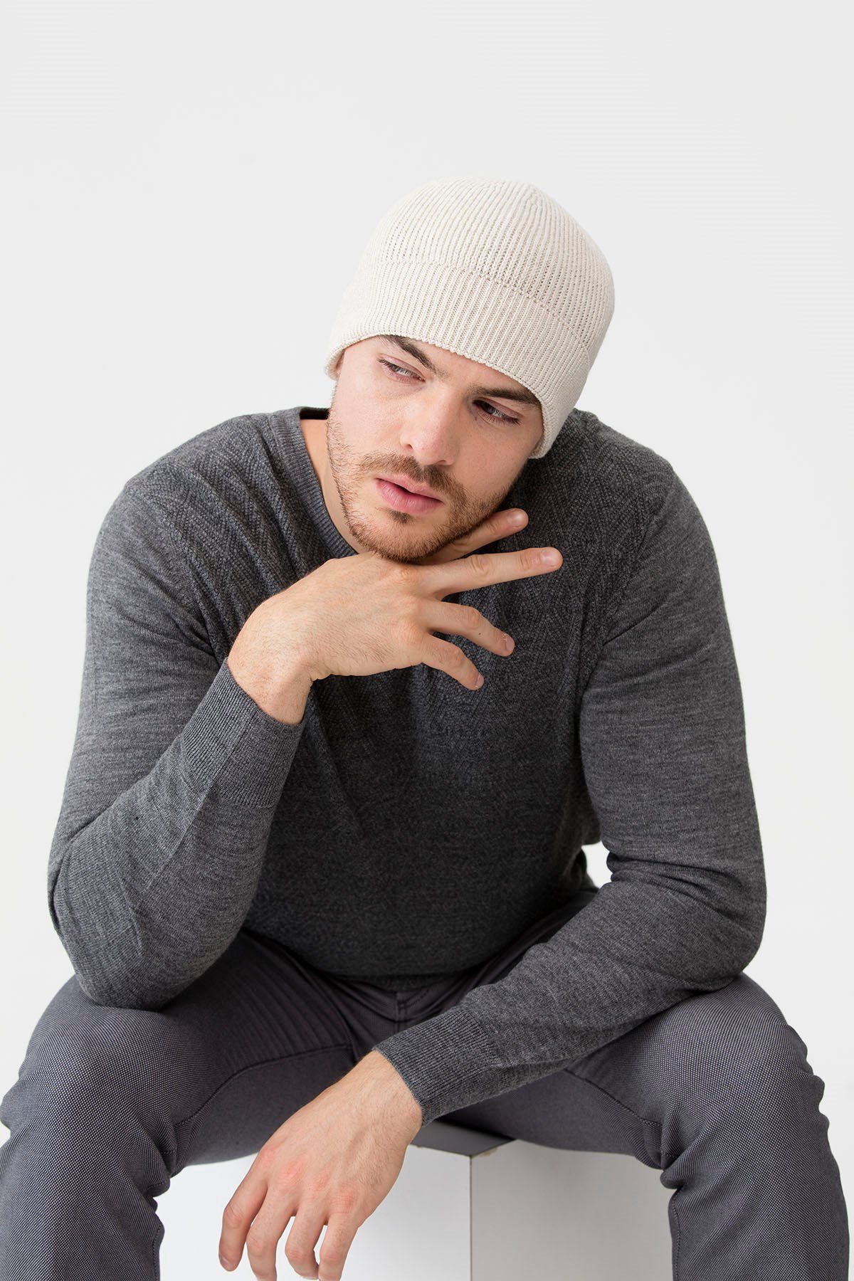 22558Erkek Yün Bere Bej