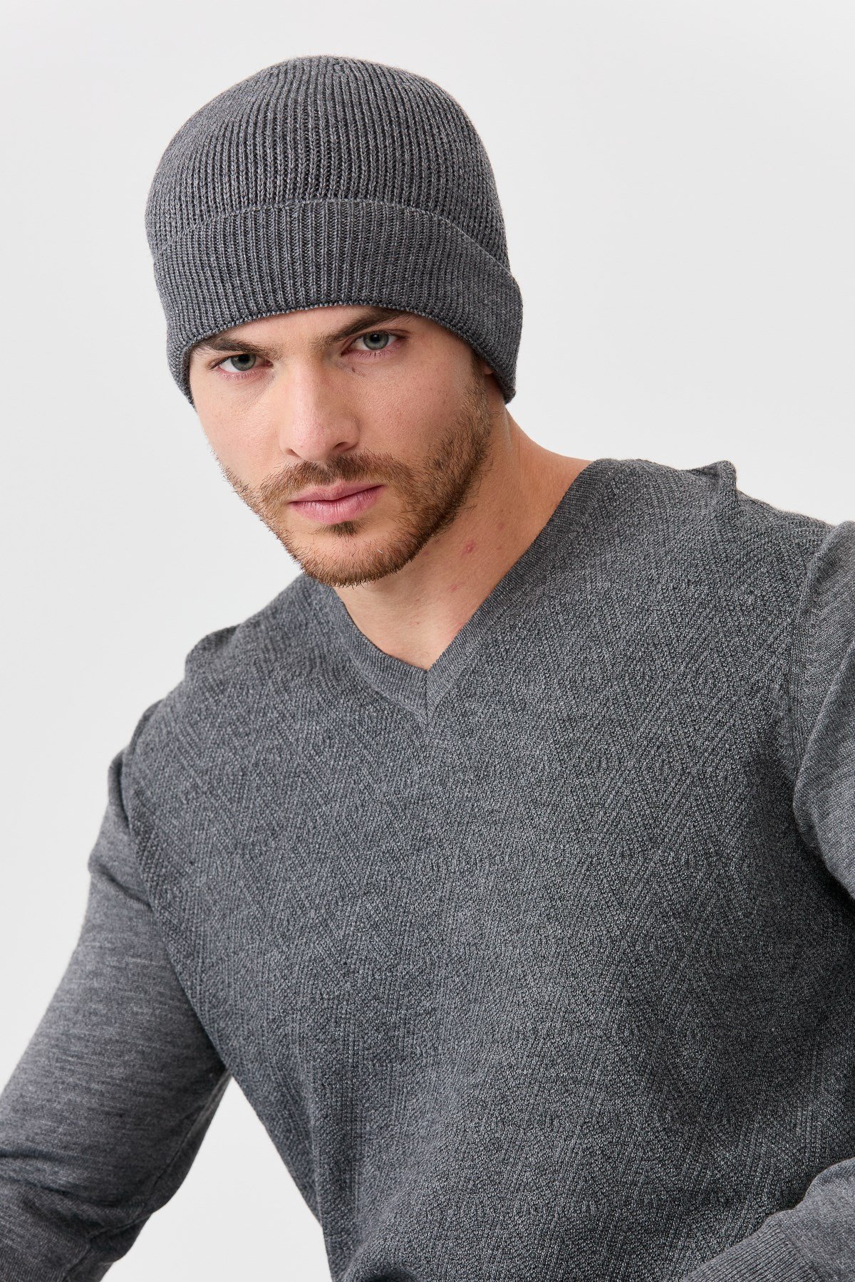 22558Erkek Yün Bere Füme