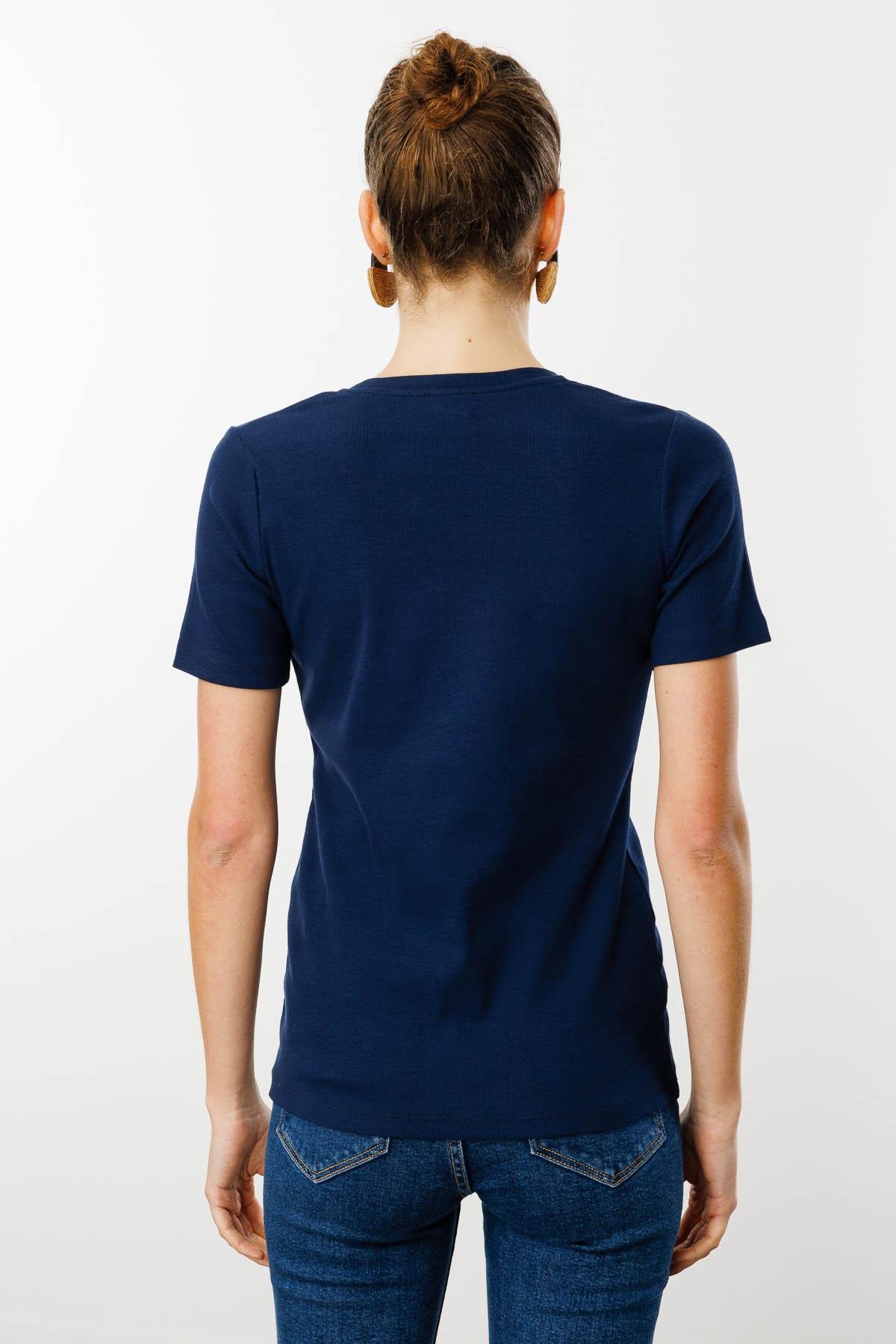 24754Kadın Açma Yaka Boncuk İşlemeli T-Shirt Lacivert