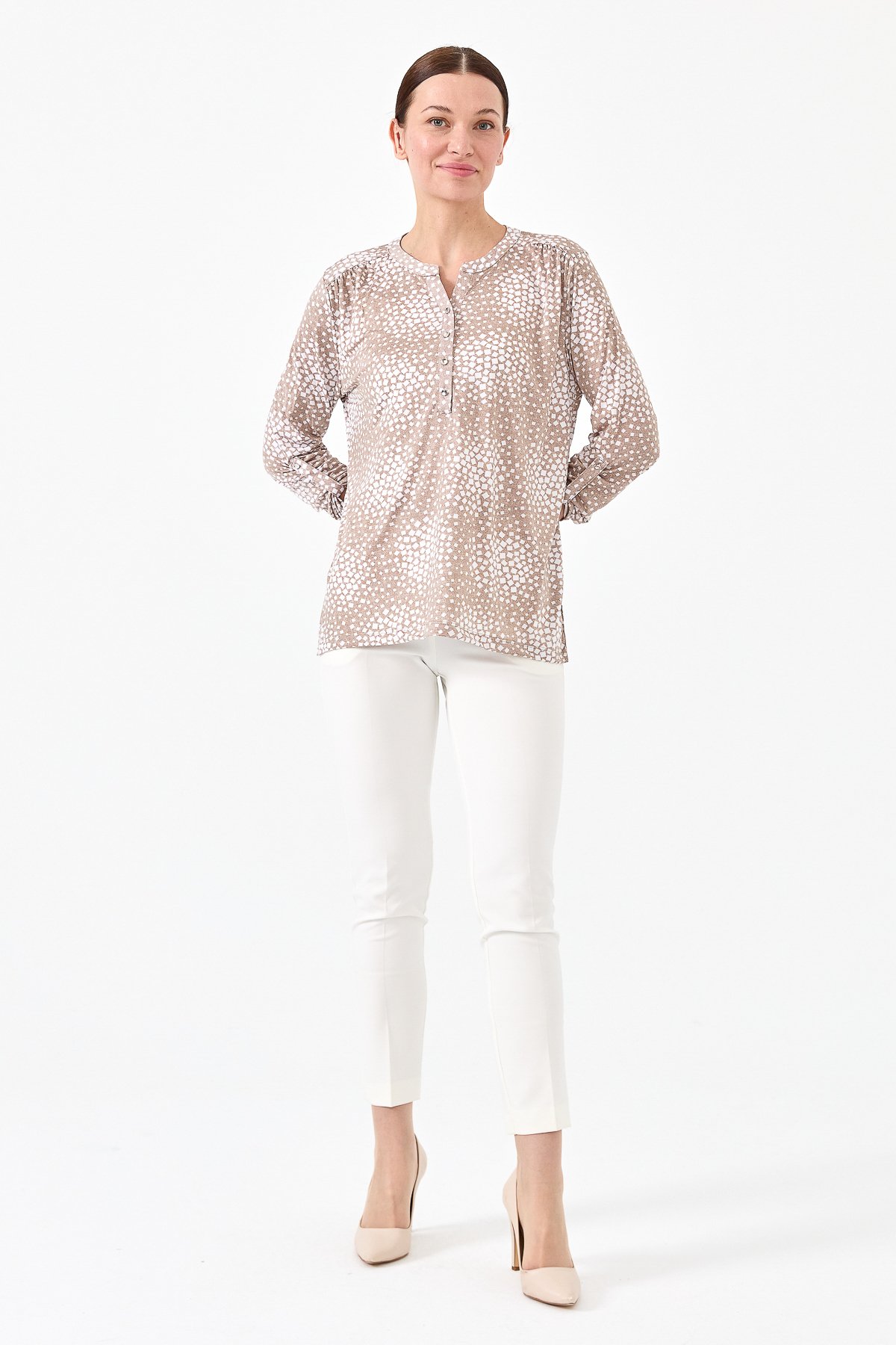 23454Kadın Yakası Patlı İki Renkli Penye Bluz Vizon