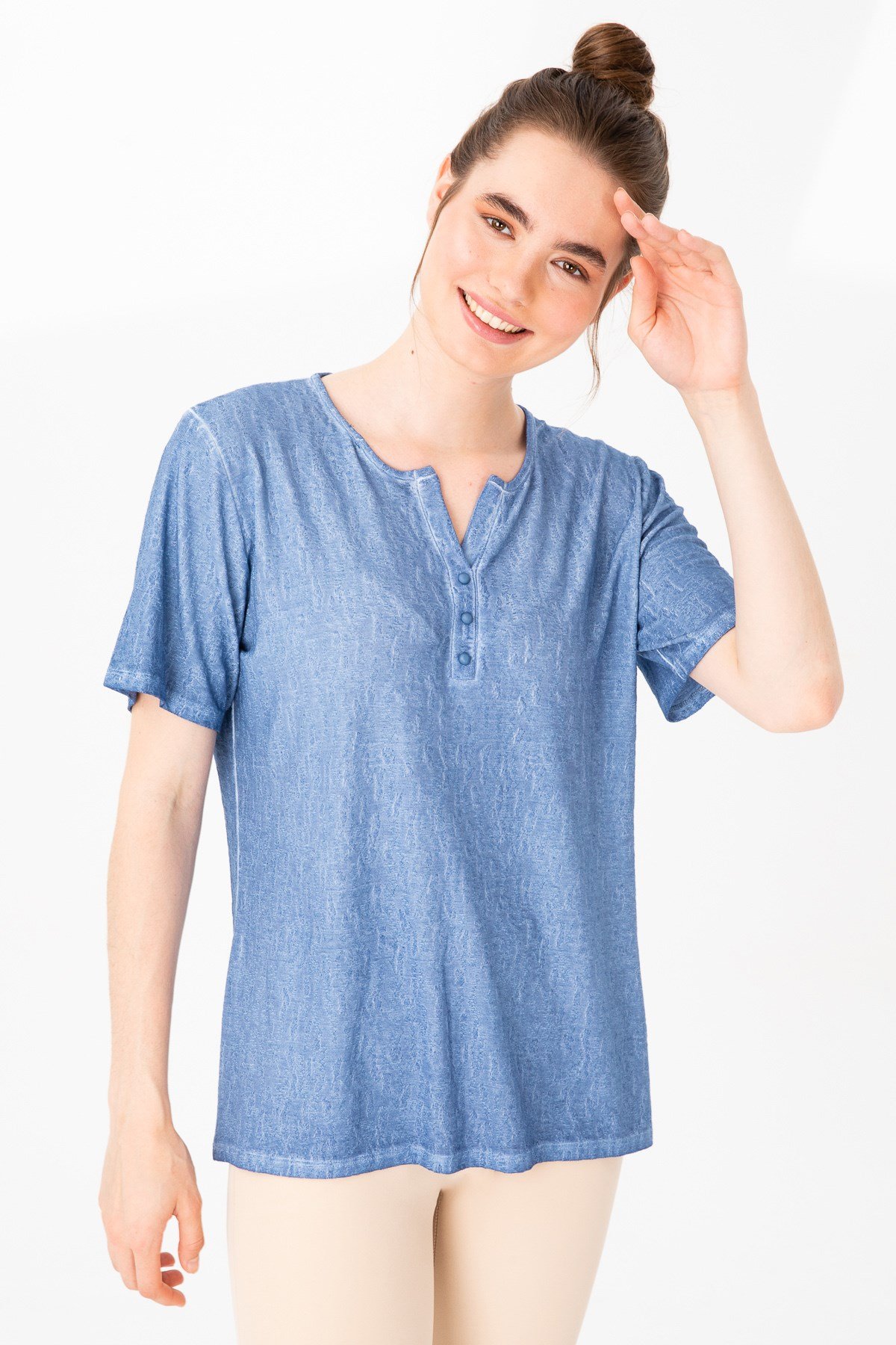 KADIN AÇMA YAKA KISA KOL JAKAR KUMAŞ BLUZ MAVİ