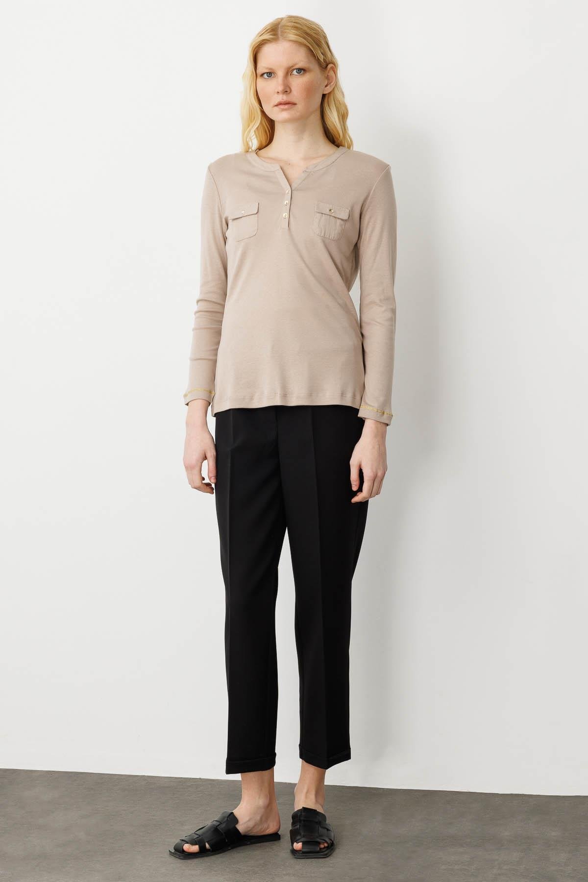 25807Kadın Açma Yaka Önü Cepli Penye Bluz Vizon