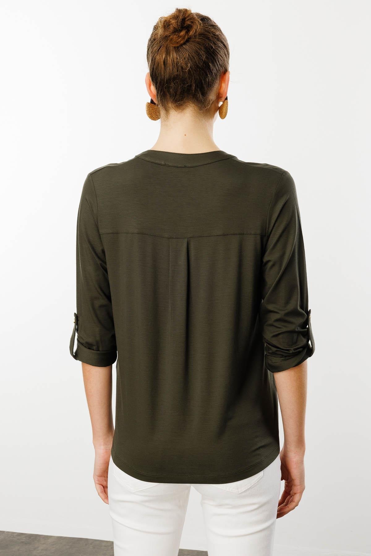 25765Kadın Açma Yaka Önü Düğmeli Gömlek Haki