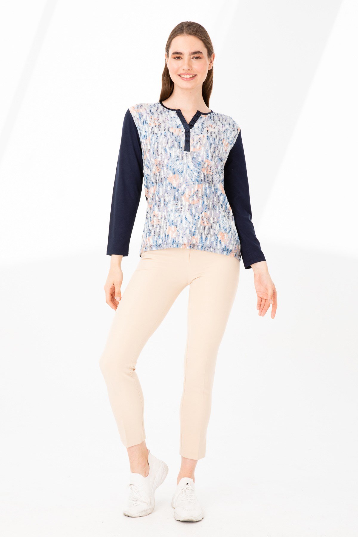 KADIN AÇMA YAKA TRUVAKAR KOL DESENLİ PENYE BLUZ LACİVERT