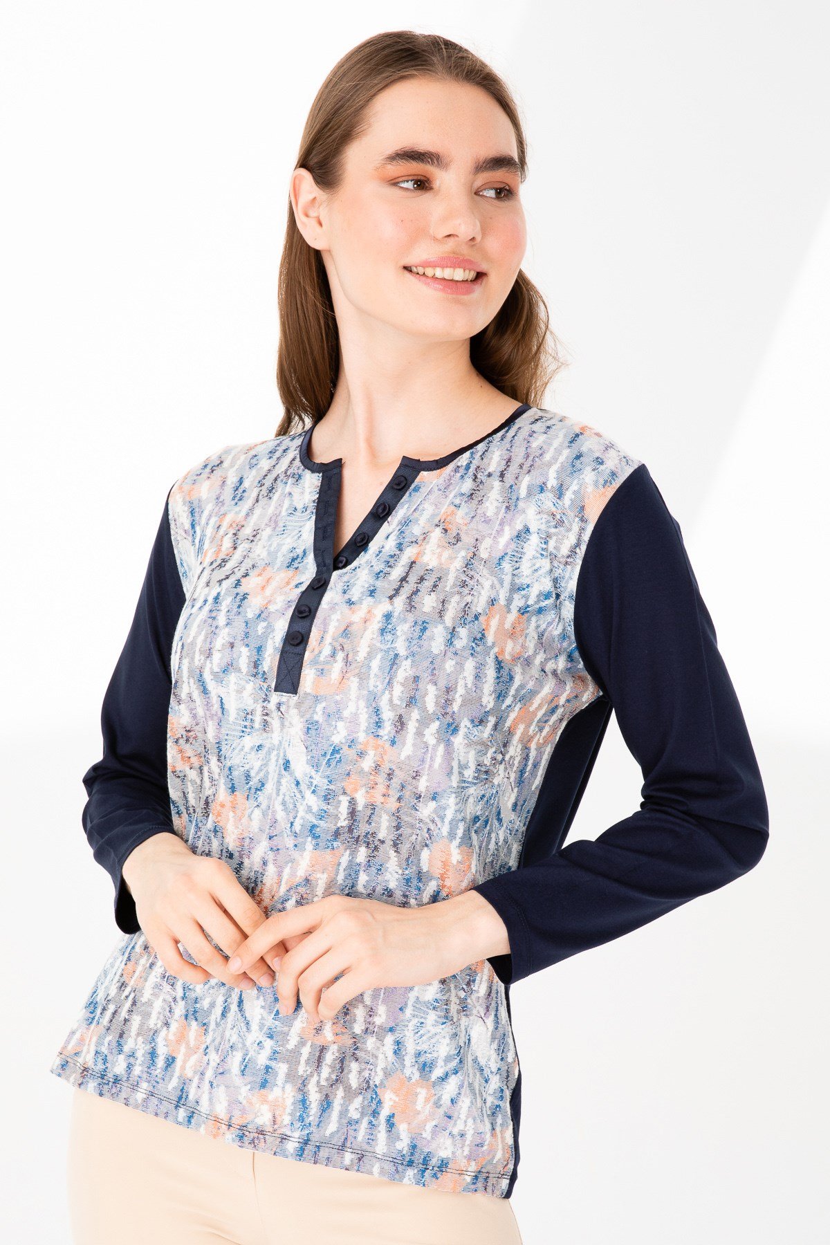KADIN AÇMA YAKA TRUVAKAR KOL DESENLİ PENYE BLUZ LACİVERT