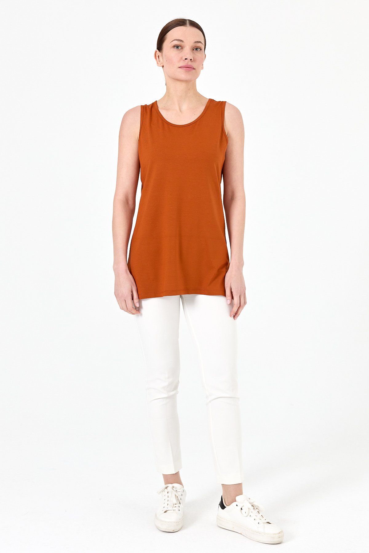 20868Kadın Askılı Penye T-shirt Taba