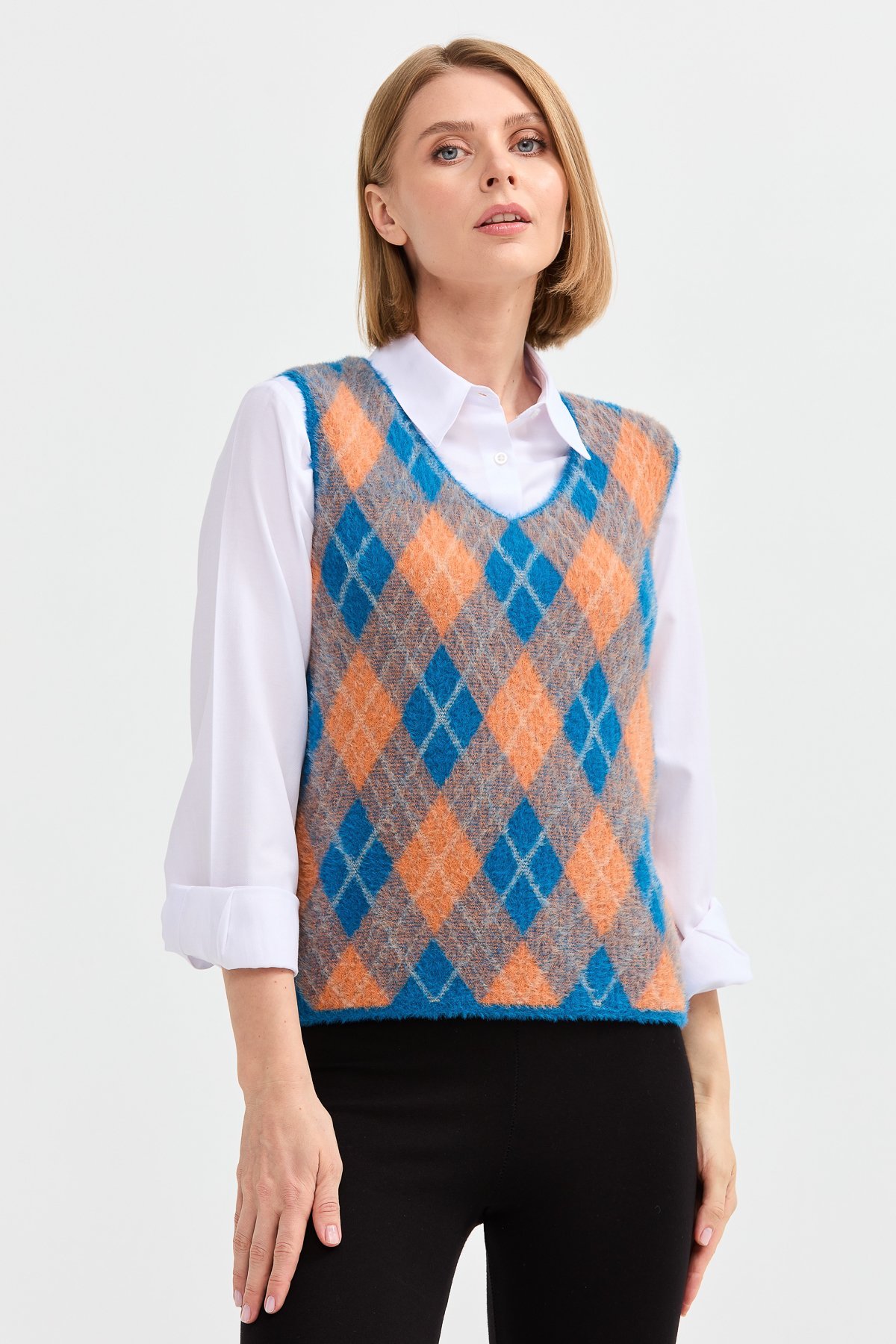 22266Kadın Baklava Desenli Süveter 23