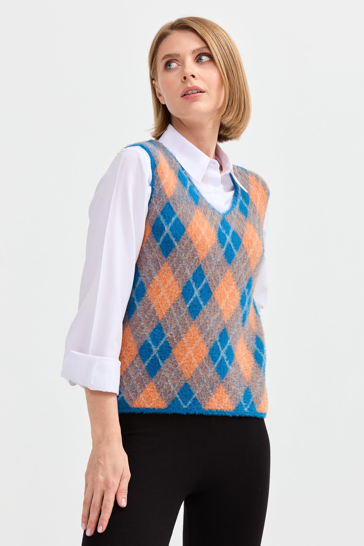 22266Kadın Baklava Desenli Süveter 23