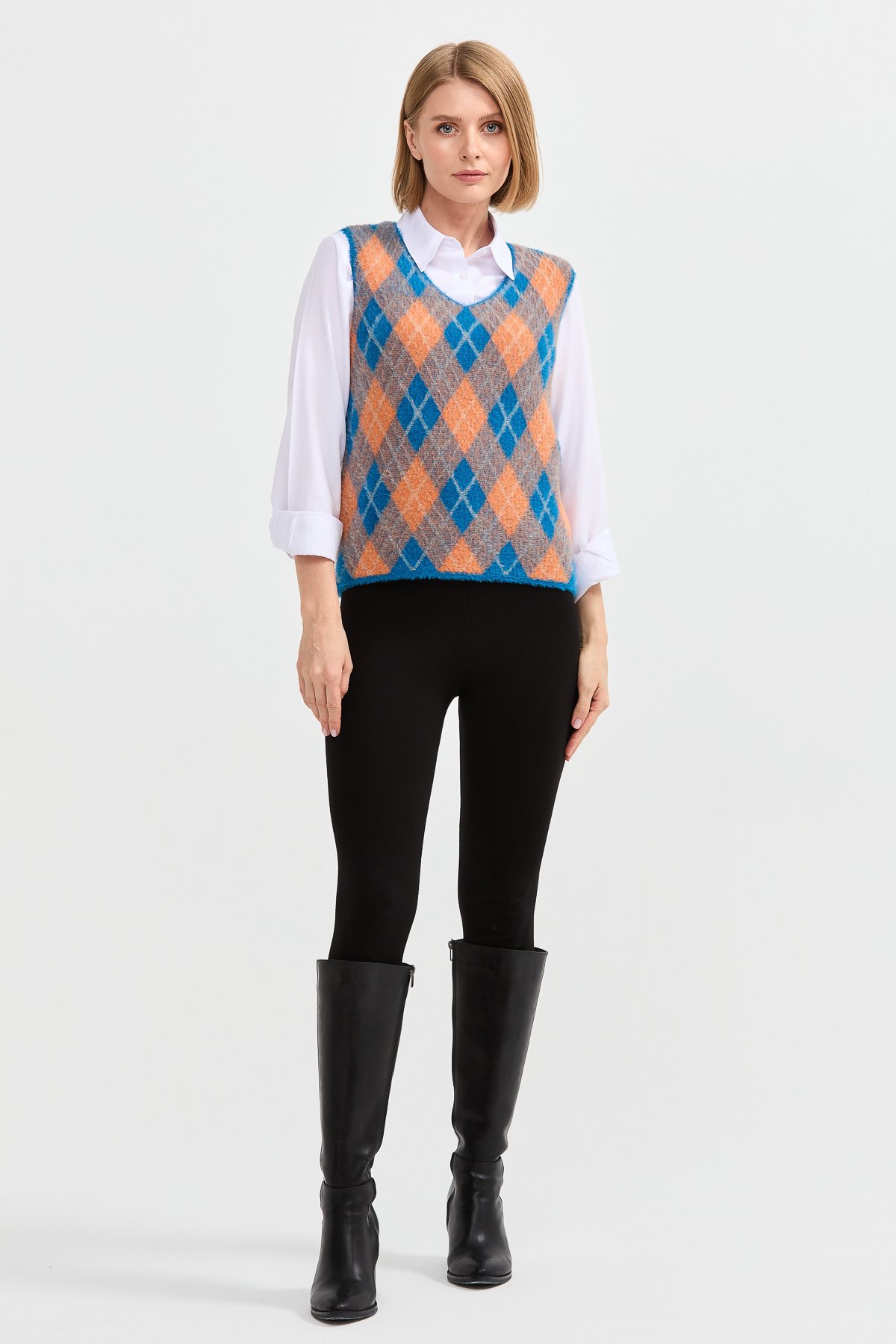 22266Kadın Baklava Desenli Süveter 23